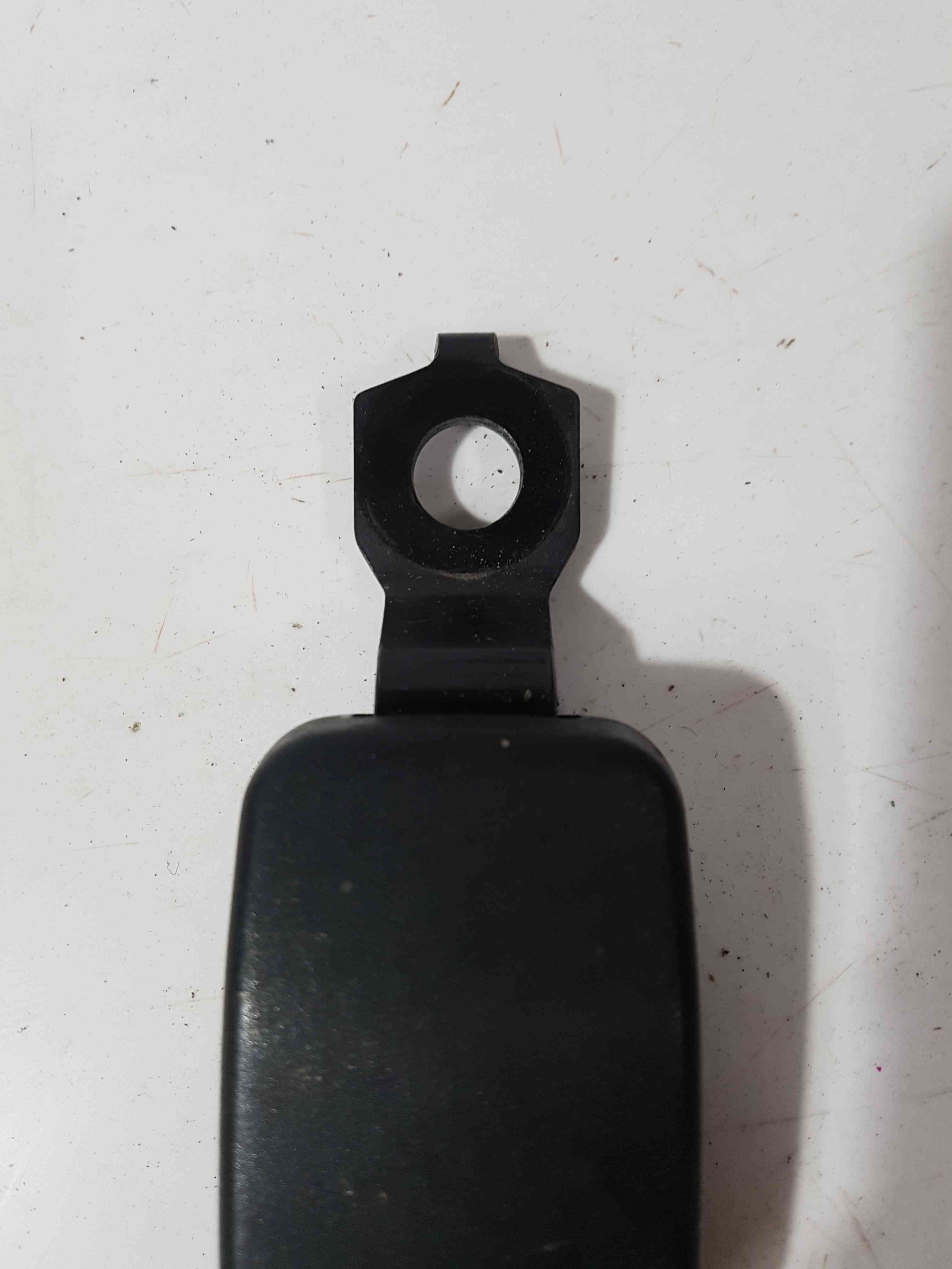 Thumb 3 Nissan Micra K11 1998-2002 Passenger NSF Front Buckle Clip 868421F500