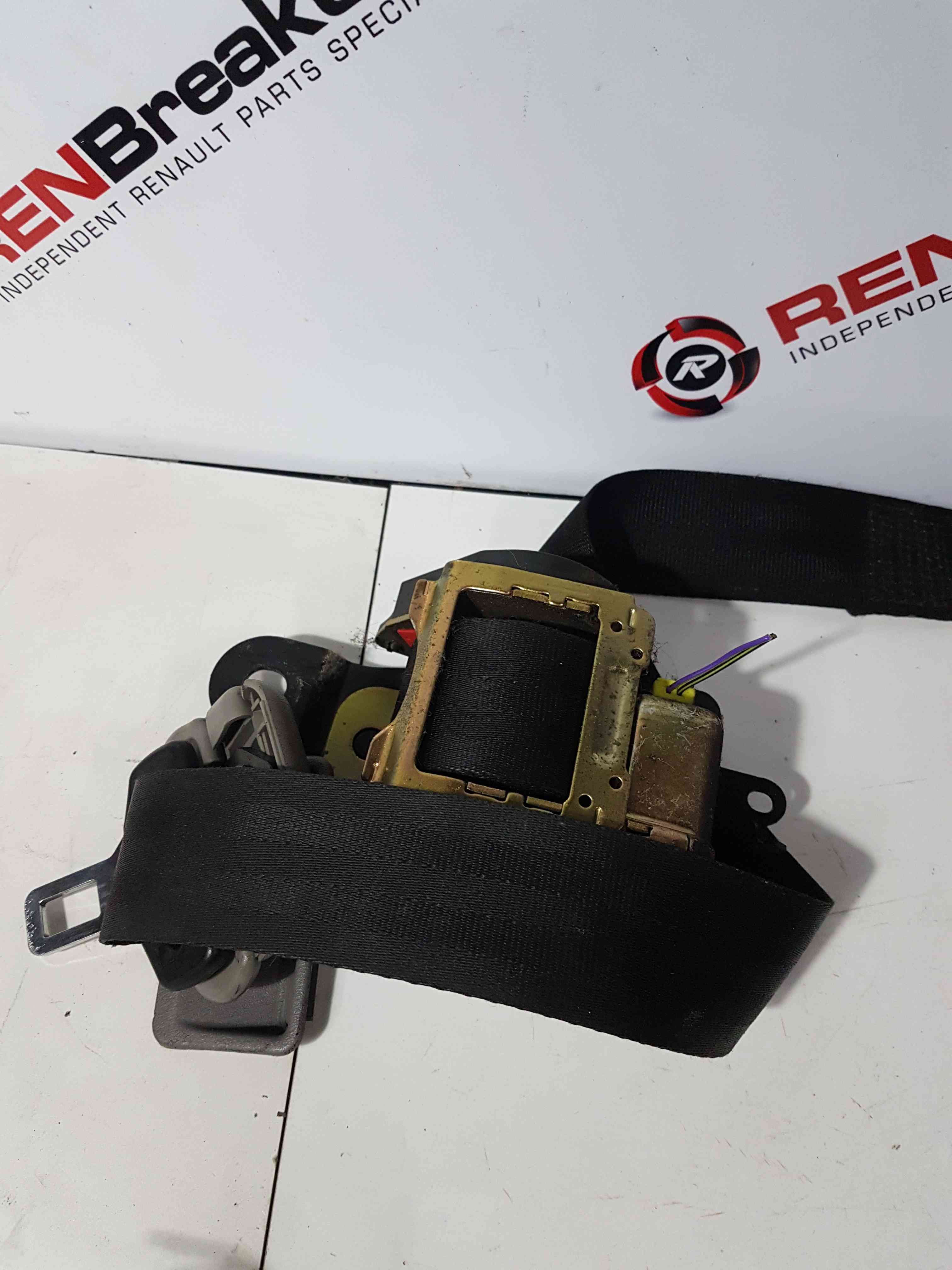 Thumb 5 Nissan Micra K11 1998-2002 Passenger NSF Front Seat Belt 3Dr