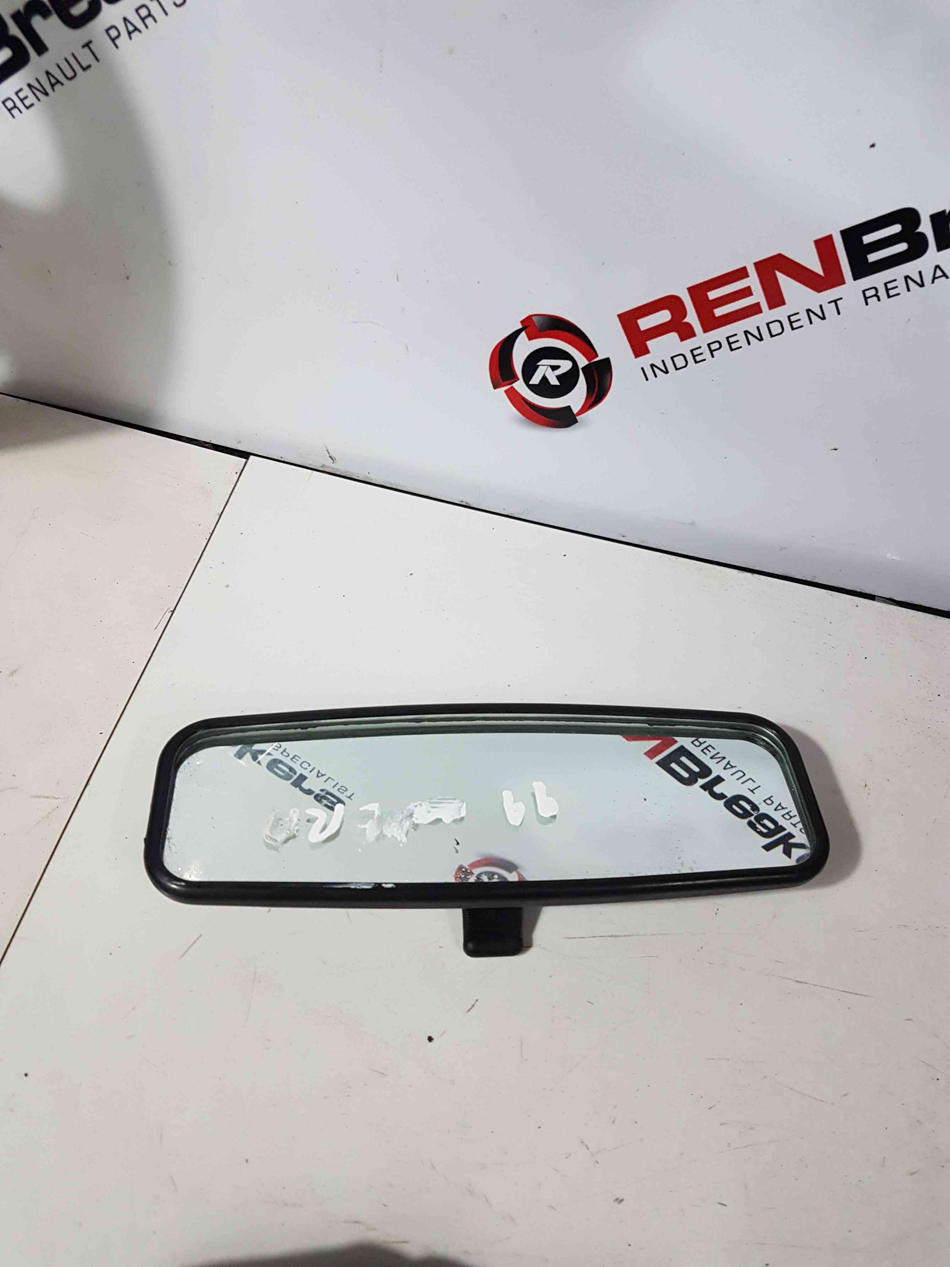 Thumb 3 Nissan Micra K11 1998-2002 Passenger NSR Rear Light 89938565