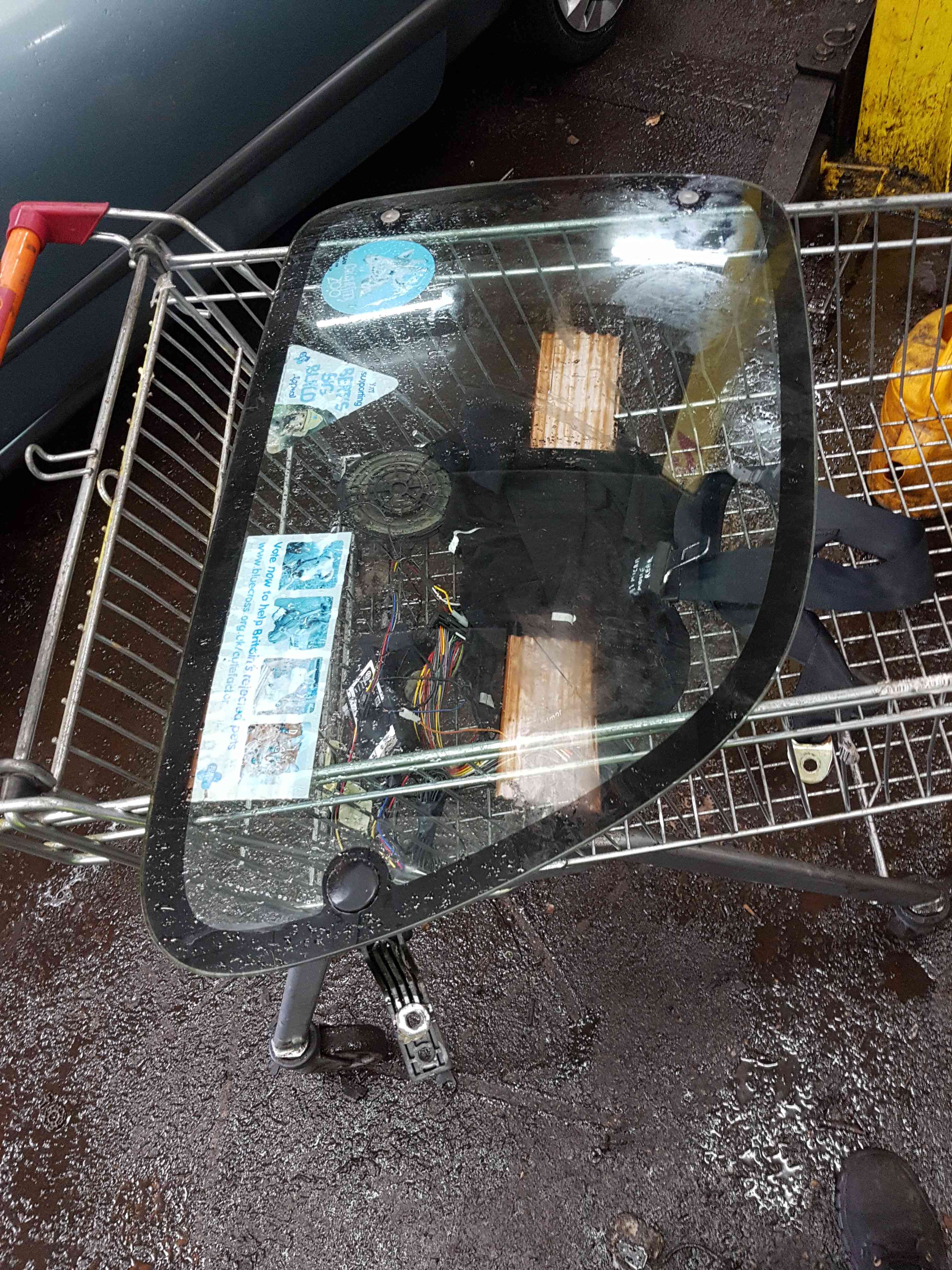 Thumb 2 Nissan Micra K11 1998-2002 Passenger NSR Rear Window Glass 3dr