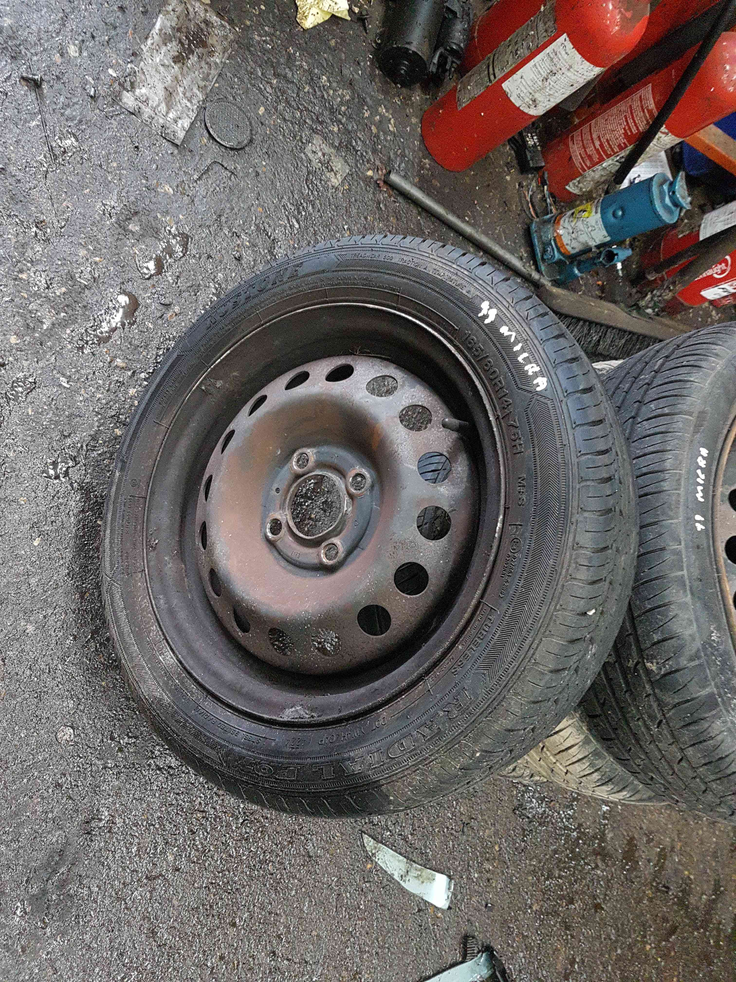 Thumb 6 Nissan Micra K11 1998-2002 Steel Wheel RIM + Tyre 165 60 14 6mm 4/5