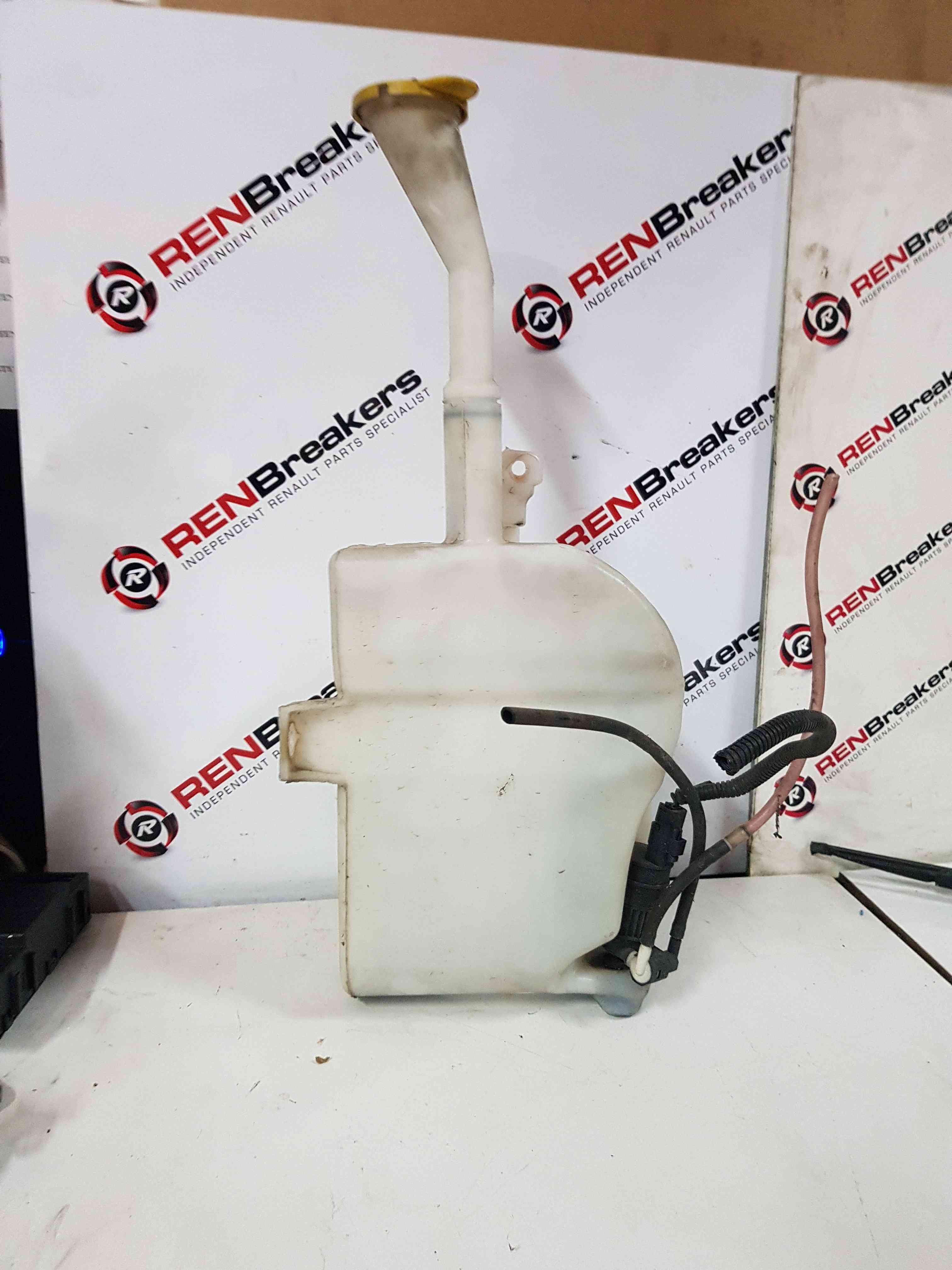 Thumb 9 Nissan Micra K11 1998-2002 Windscreen Washer Bottle + Pump