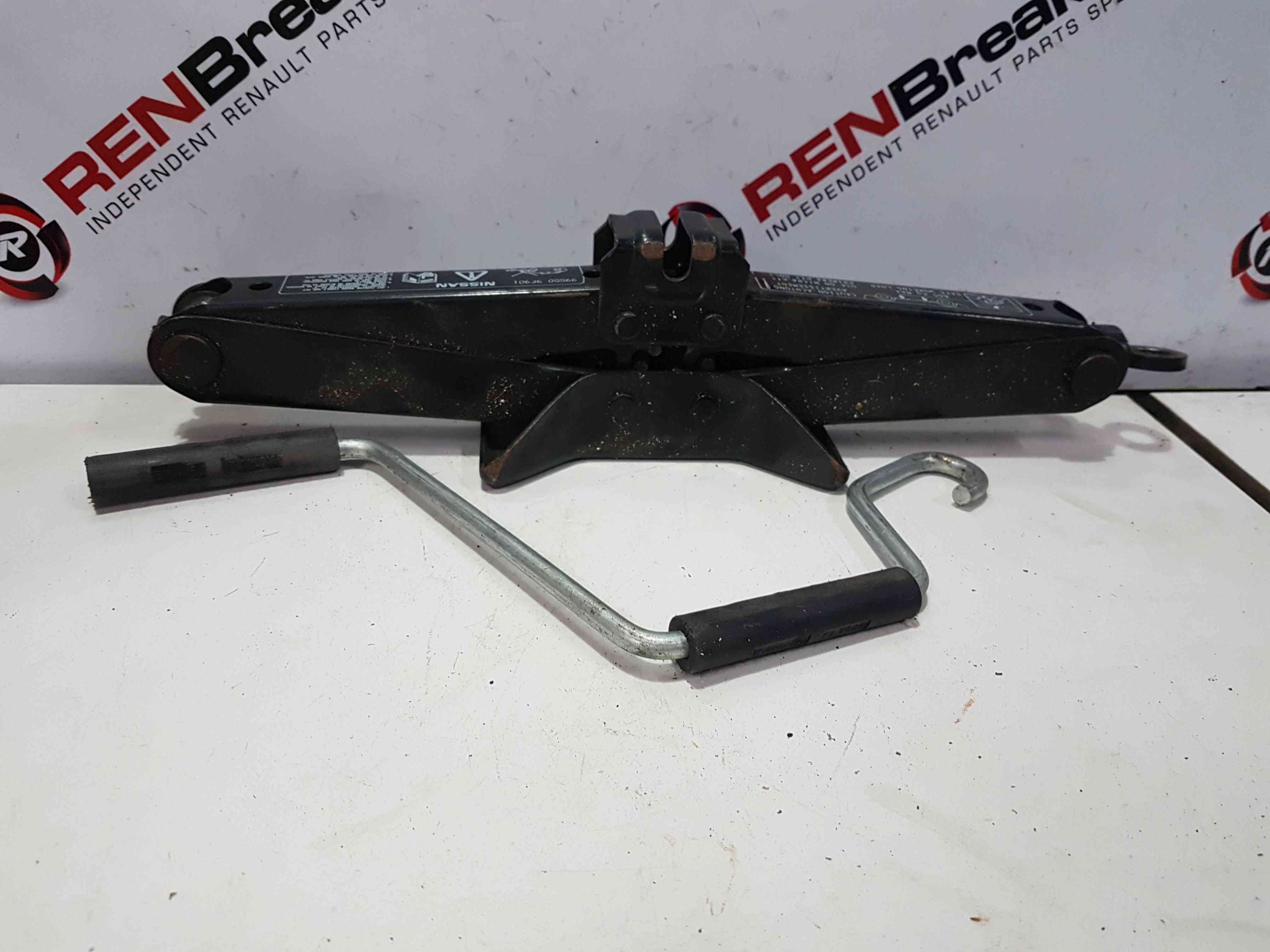 Thumb 2 Nissan Micra K11 1998-2002 spare jack crank arm   995509F901