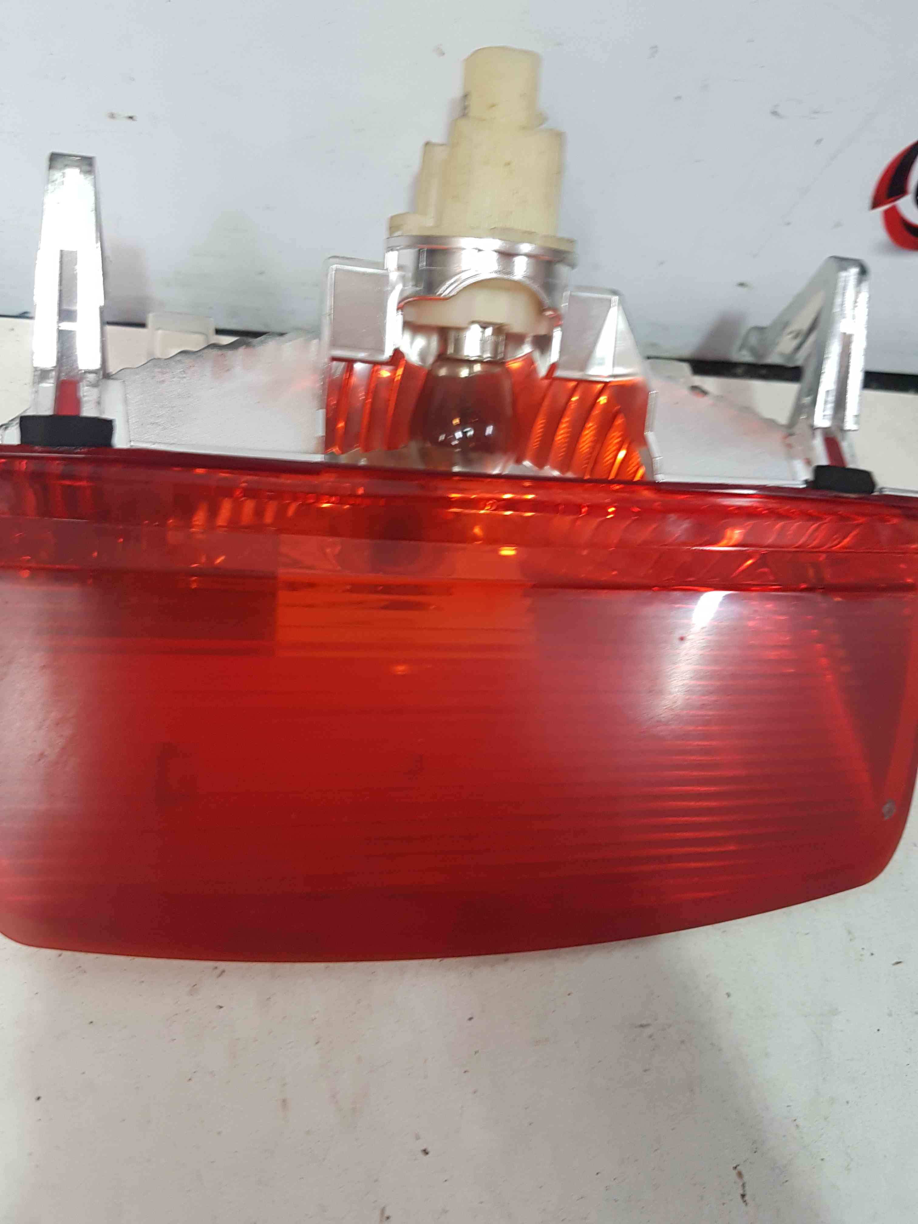 Thumb 2 Nissan Micra K12 2002-2010  Tailgate High Level 3Rd Boot Brake Light