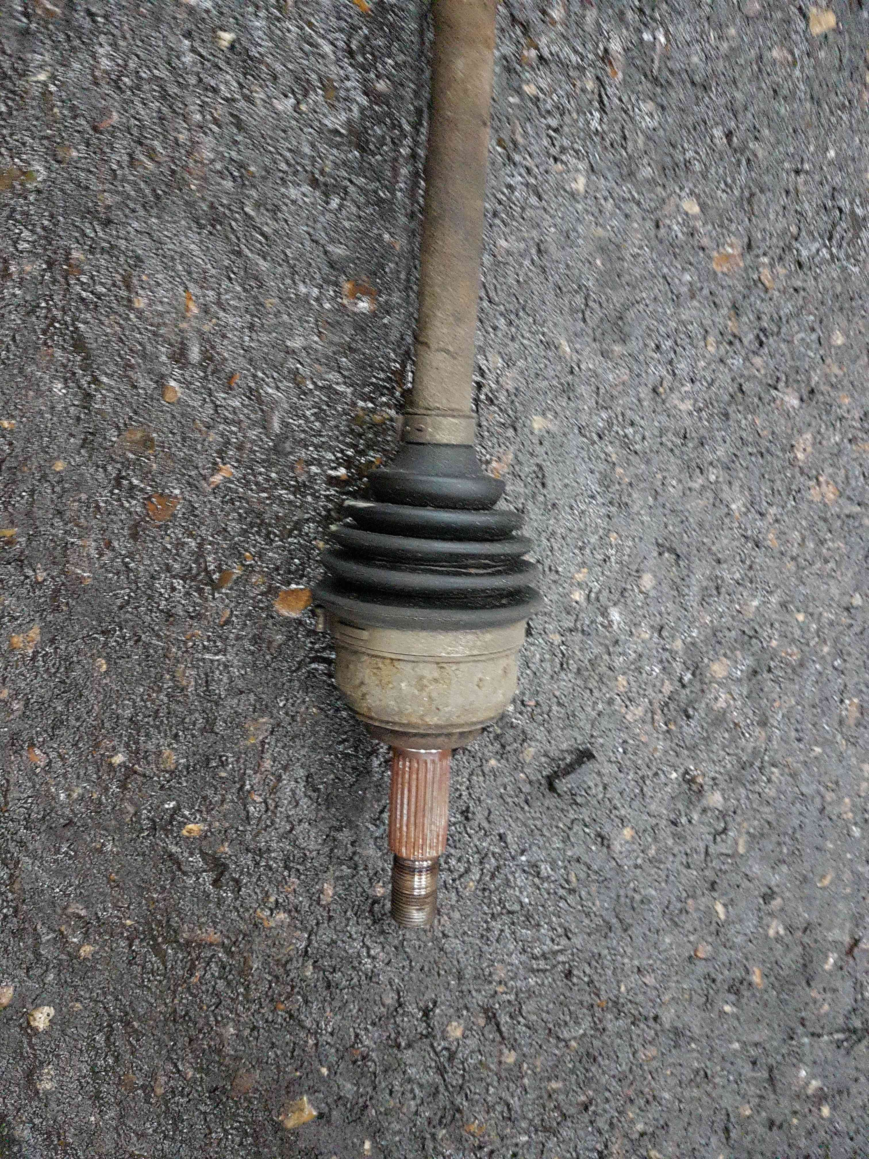 Thumb 3 Nissan Micra K12 2002-2010 1.2L 16V Drivers OSF Front Driveshaft