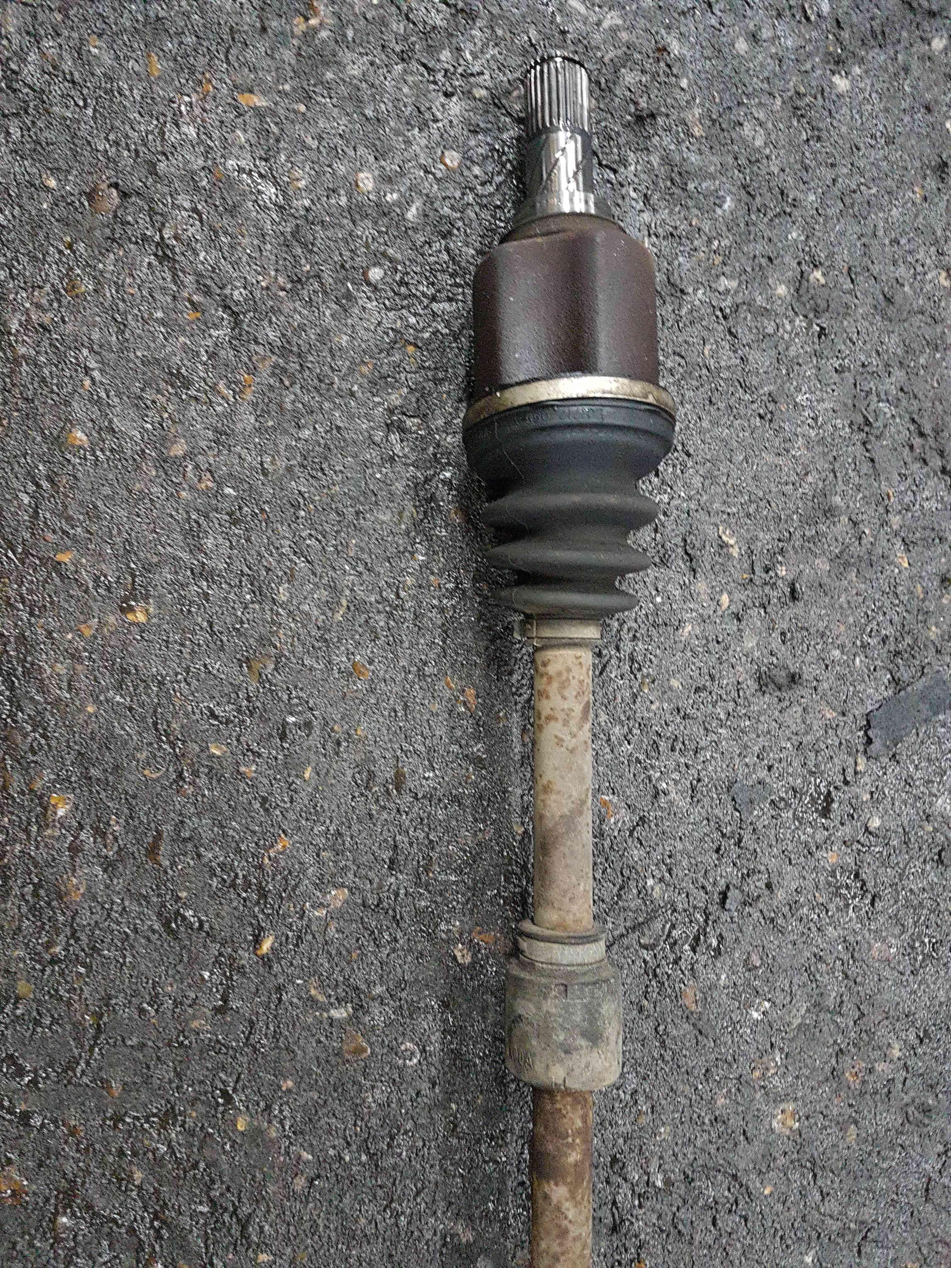 Thumb 4 Nissan Micra K12 2002-2010 1.2L 16V Drivers OSF Front Driveshaft