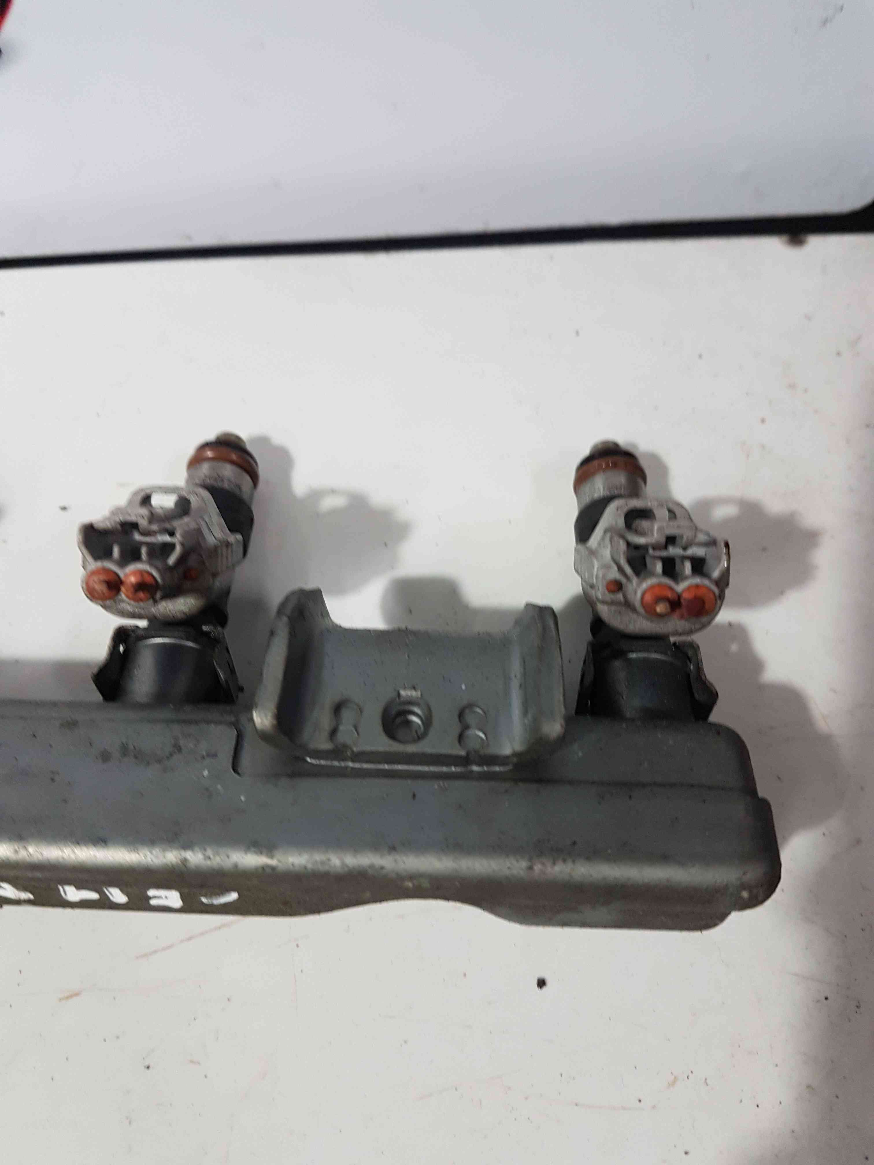 Thumb 3 Nissan Micra K12 2002-2010 1.2L 16V Injectors X4 + Rail Cr12de