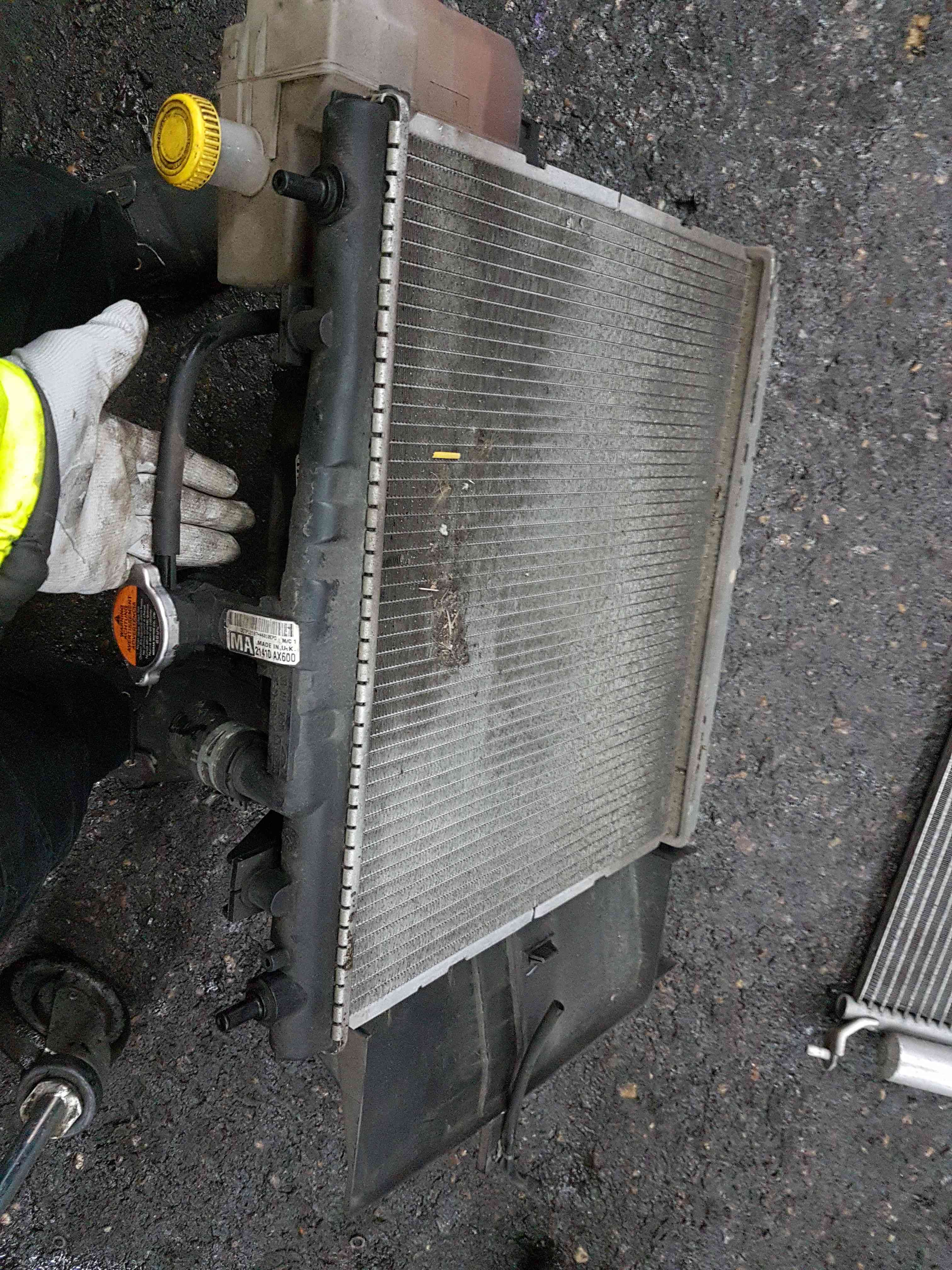 Thumb 6 Nissan Micra K12 2002-2010 1.2L 16V Petrol RAD Pack Cooling FAN Complete