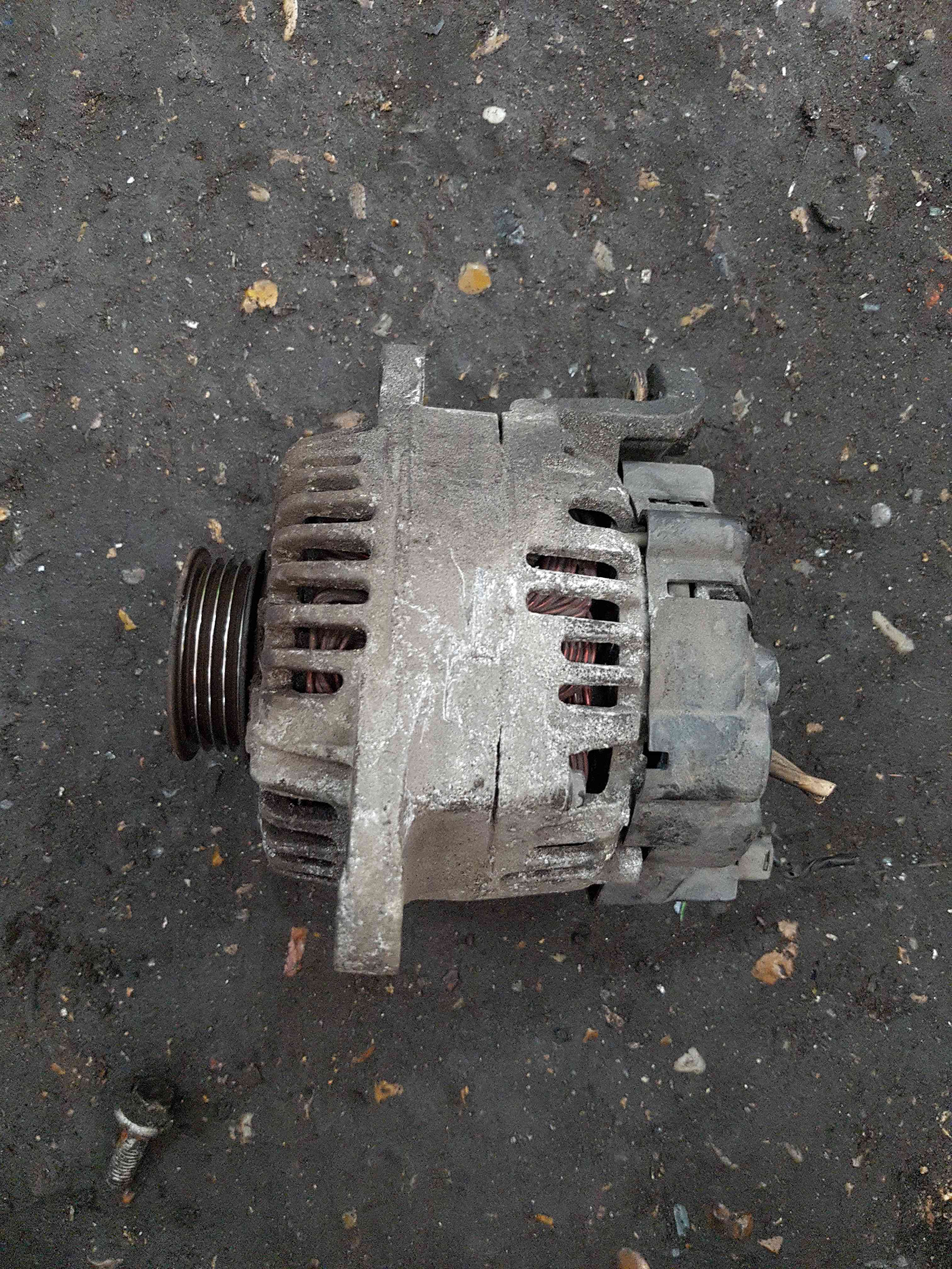 Thumb 2 Nissan Micra K12 2002-2010 1.4 Petrol Alternator Cr14de  23100AX610