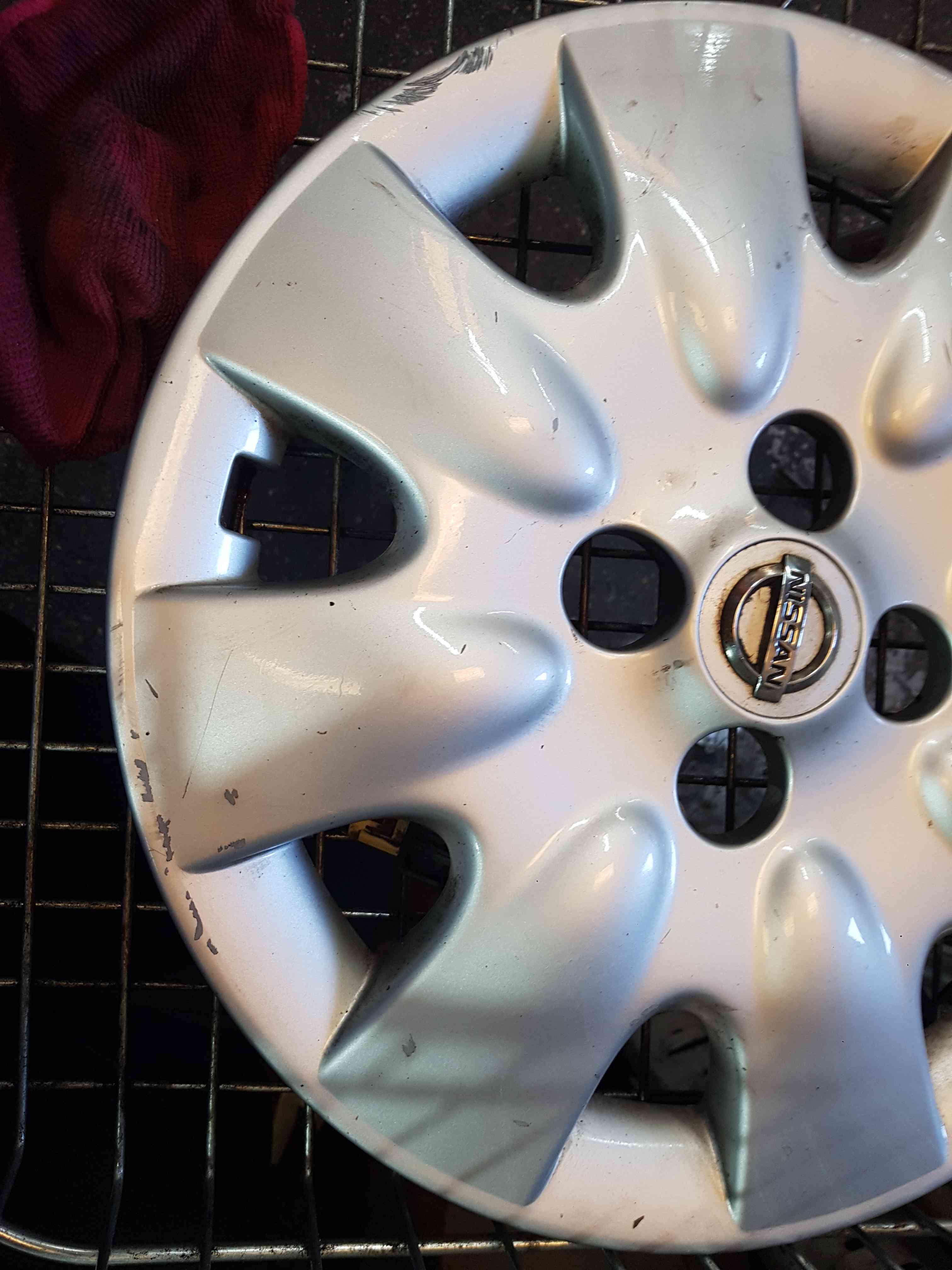 Thumb 5 Nissan Micra K12 2002-2010 14Inch Wheel Trim  HUB Cap 3/5 40315Ax600