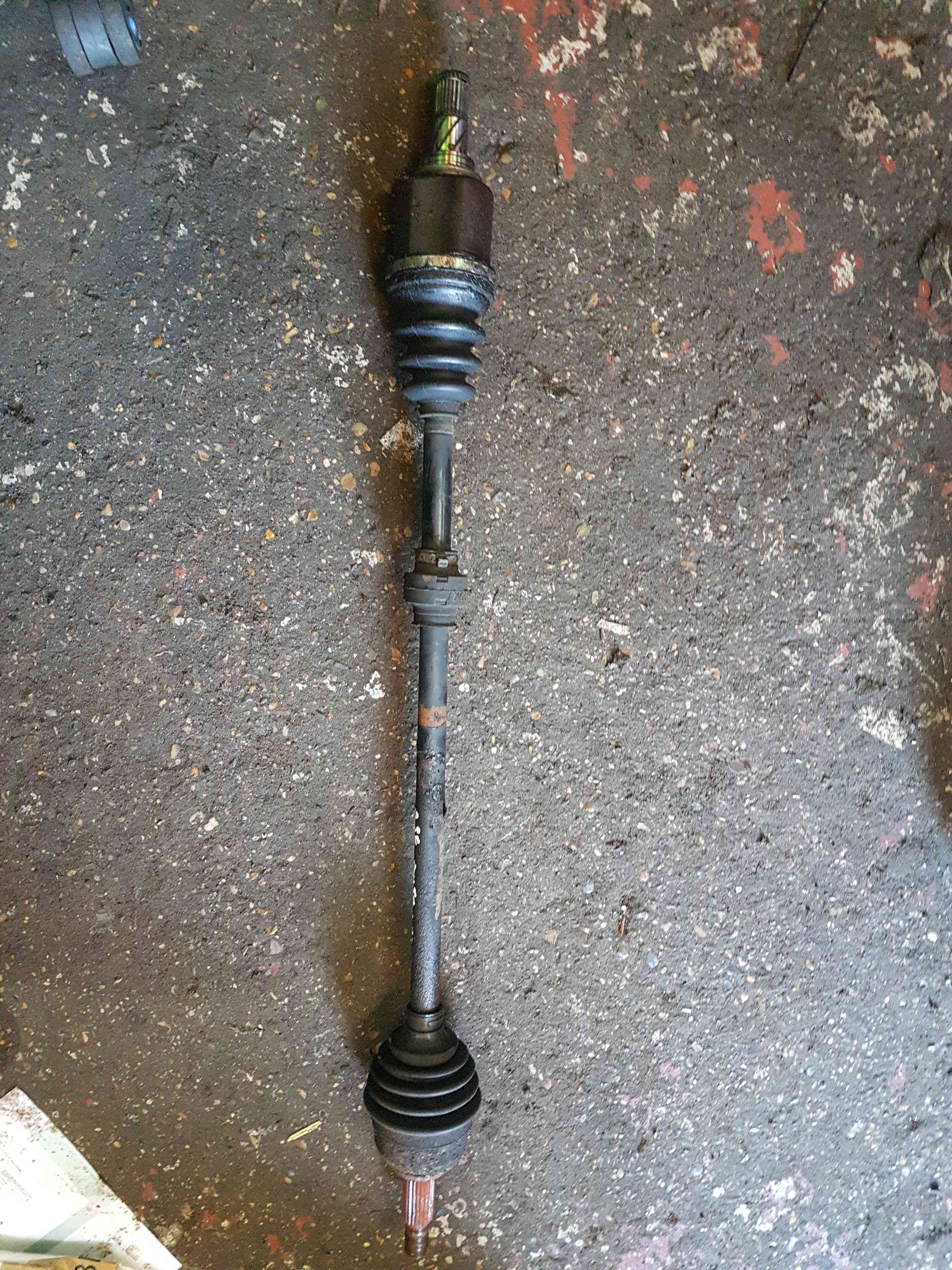 Thumb 7 Nissan Micra K12 2002-2010 1.4L 16V AUTOMATIC Drivers OSF Front Driveshaft