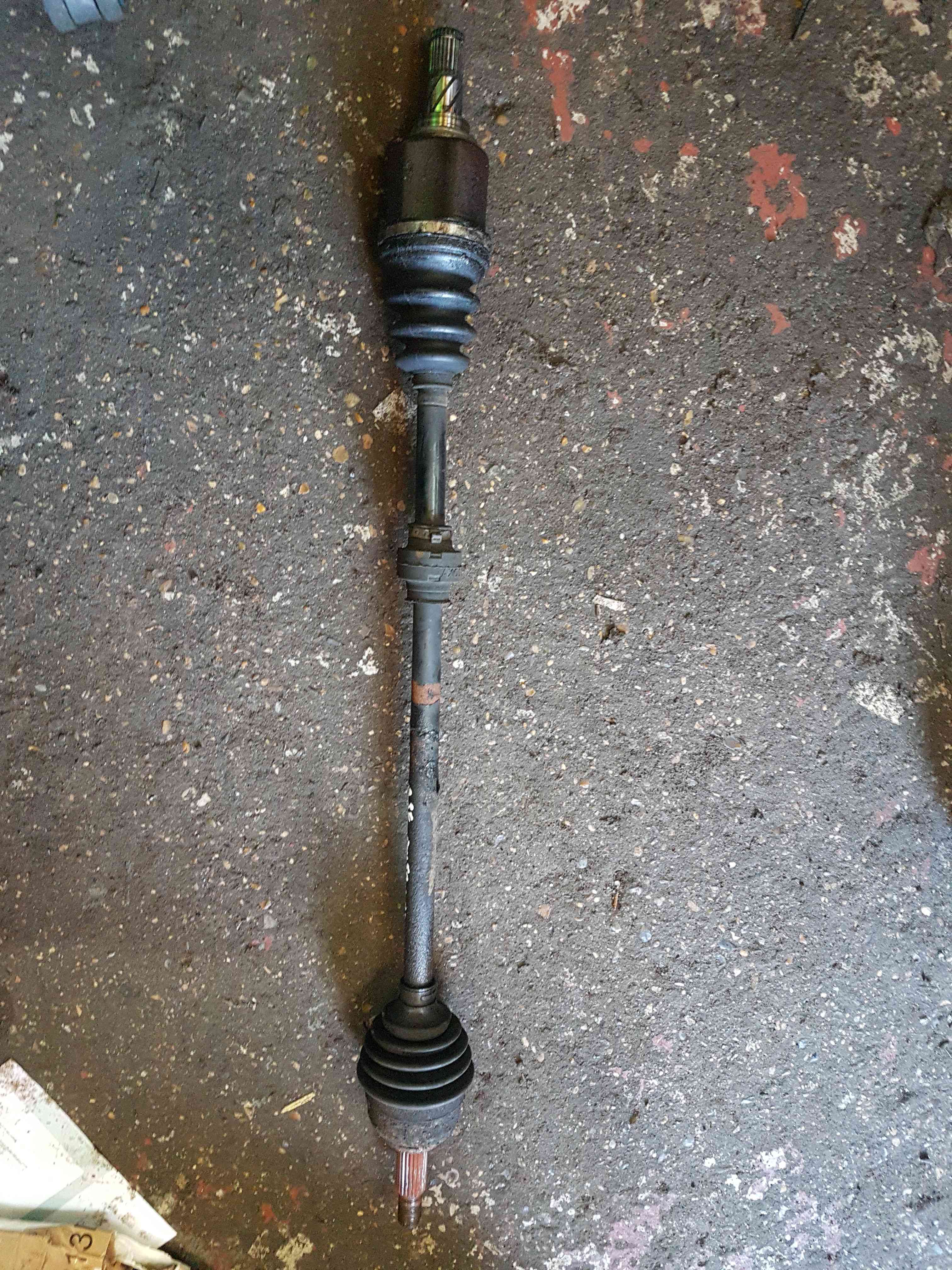 Thumb 8 Nissan Micra K12 2002-2010 1.4L 16V AUTOMATIC Drivers OSF Front Driveshaft