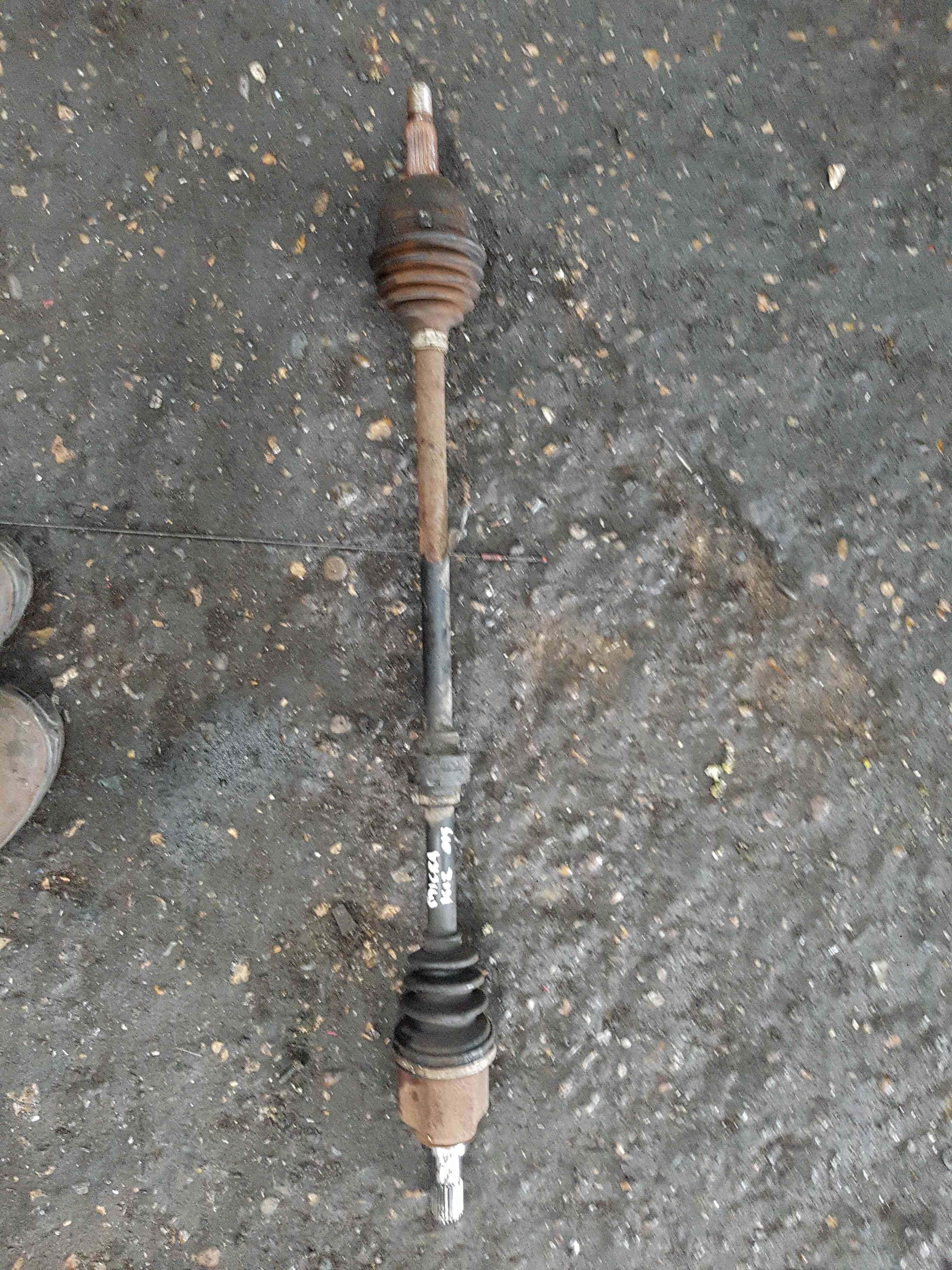 Thumb 5 Nissan Micra K12 2002-2010 1.4L 16V Drivers OSF Front Driveshaft