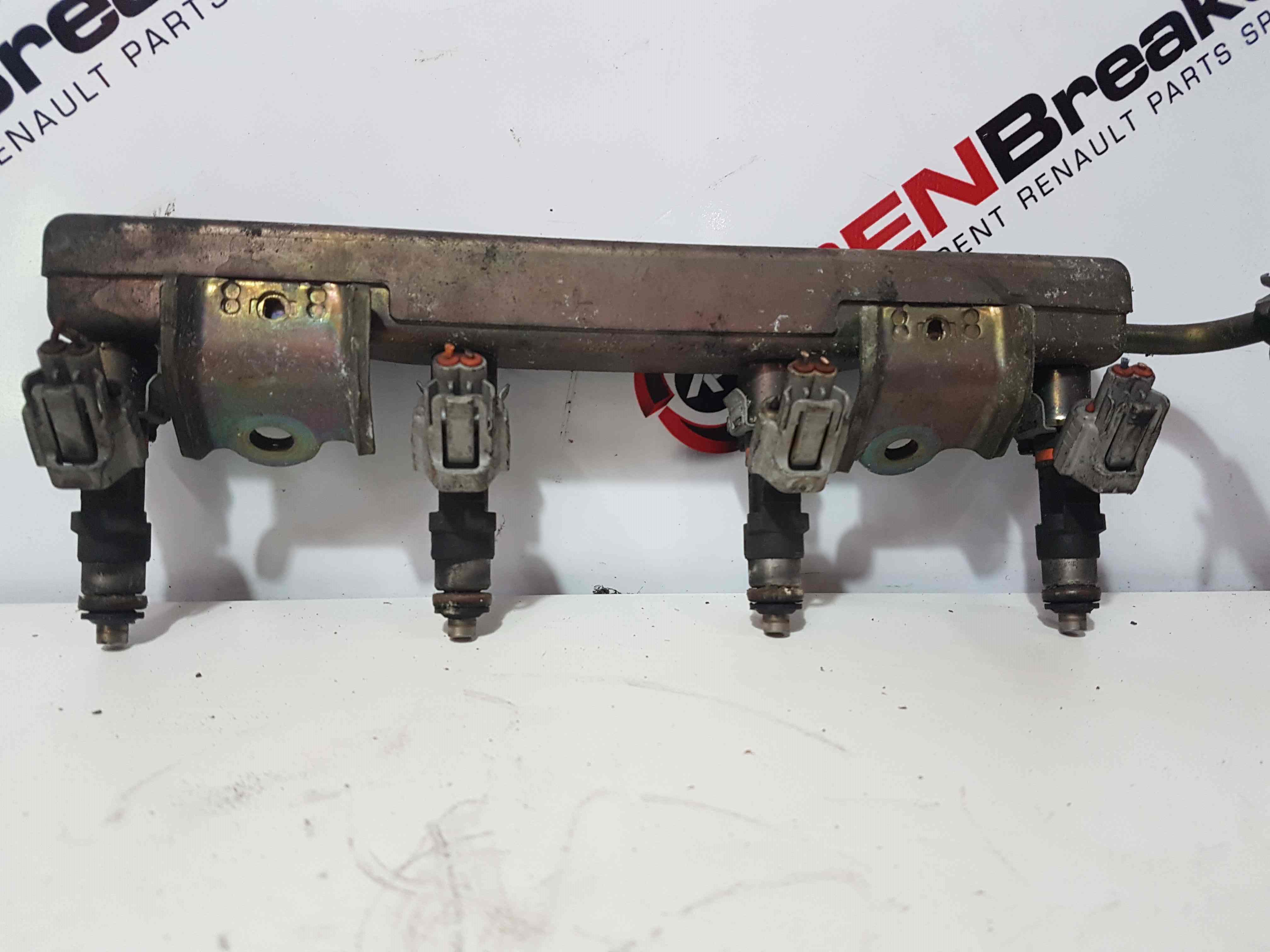 Thumb 6 Nissan Micra K12 2002-2010 1.4L 16V Fuel Rail