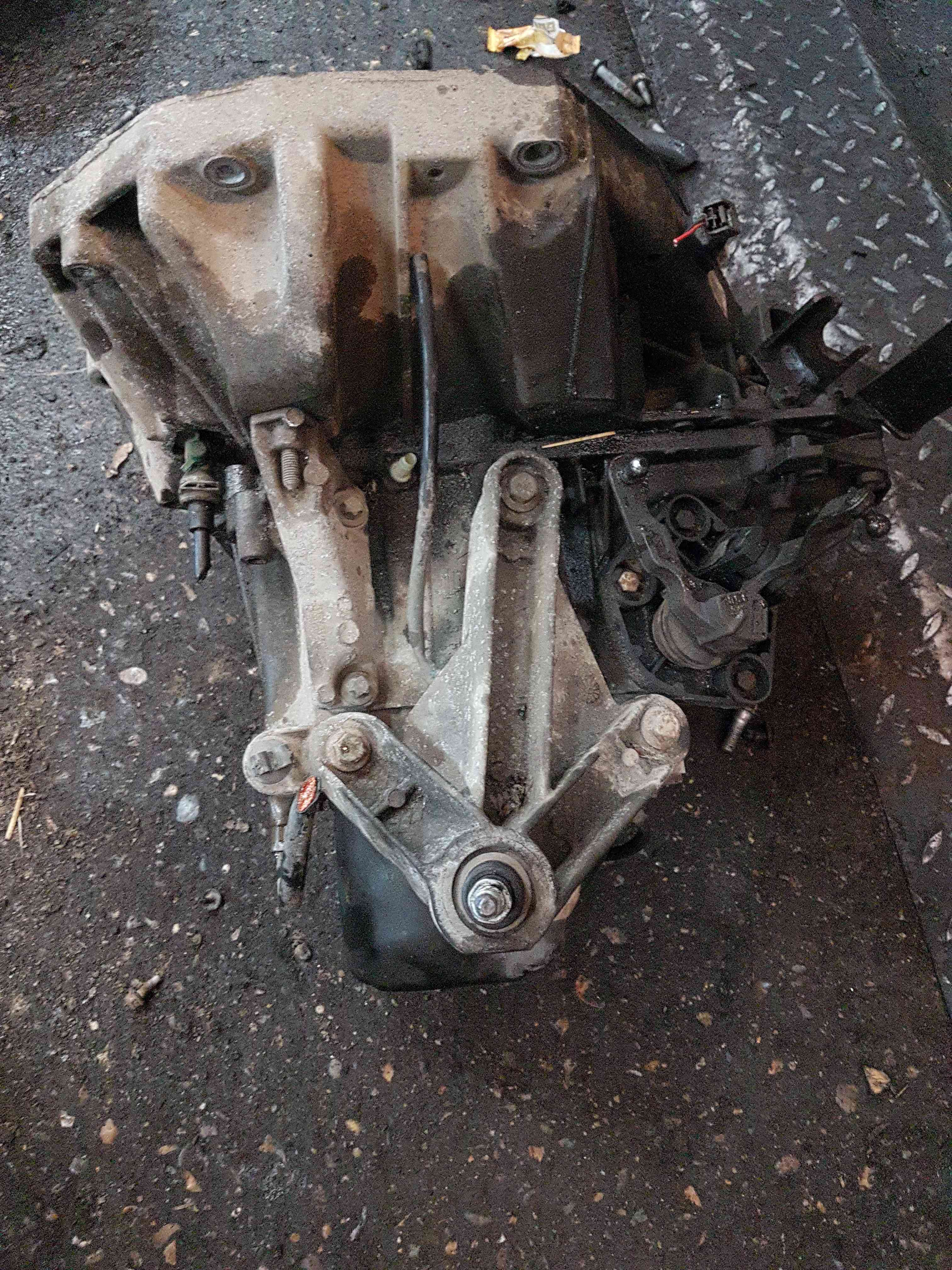 Thumb 2 Nissan Micra K12 2002-2010 1.5 DCI Diesel Gearbox JR5 137 JR5137
