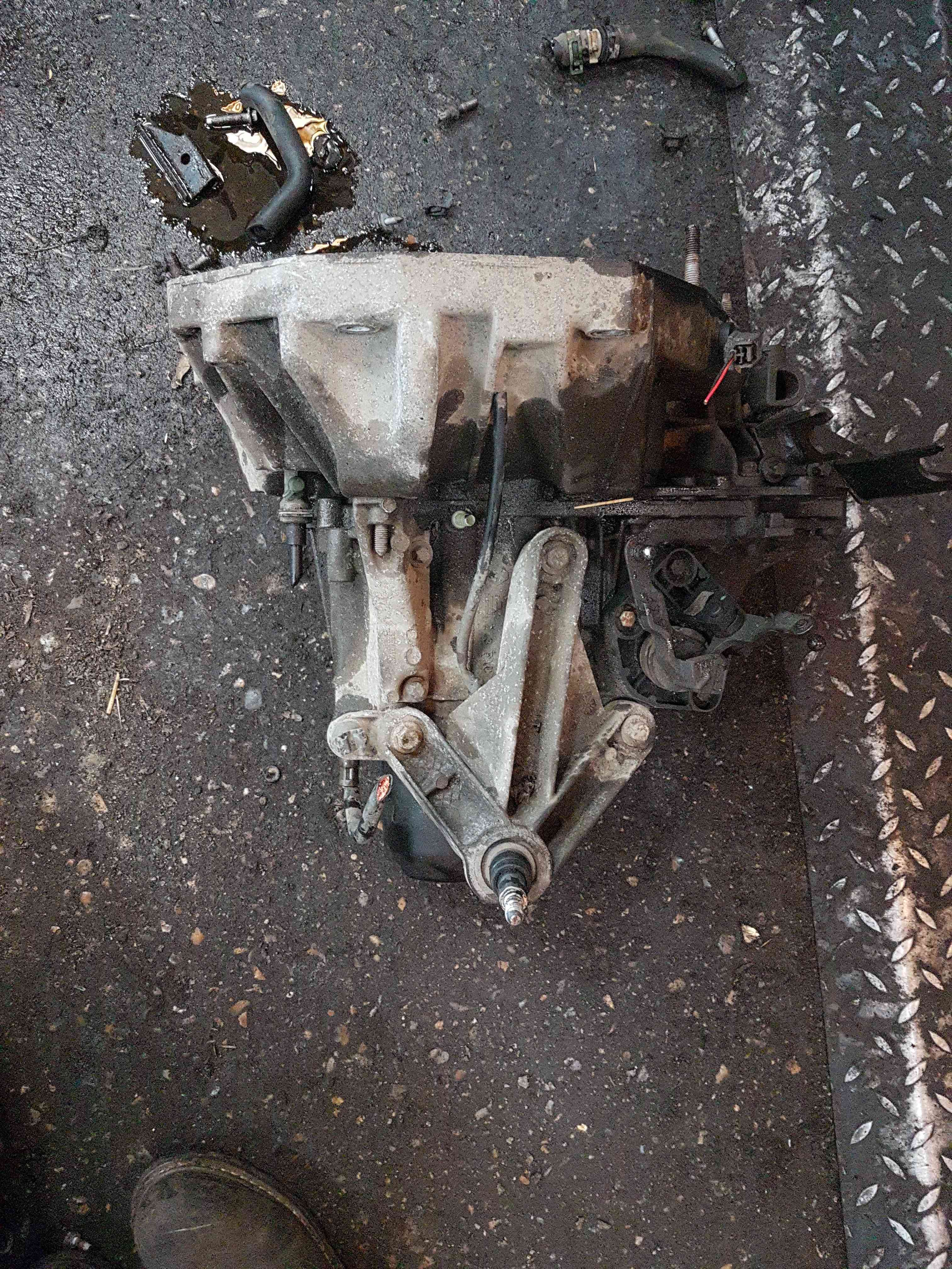 Thumb 5 Nissan Micra K12 2002-2010 1.5 DCI Diesel Gearbox JR5 137 JR5137