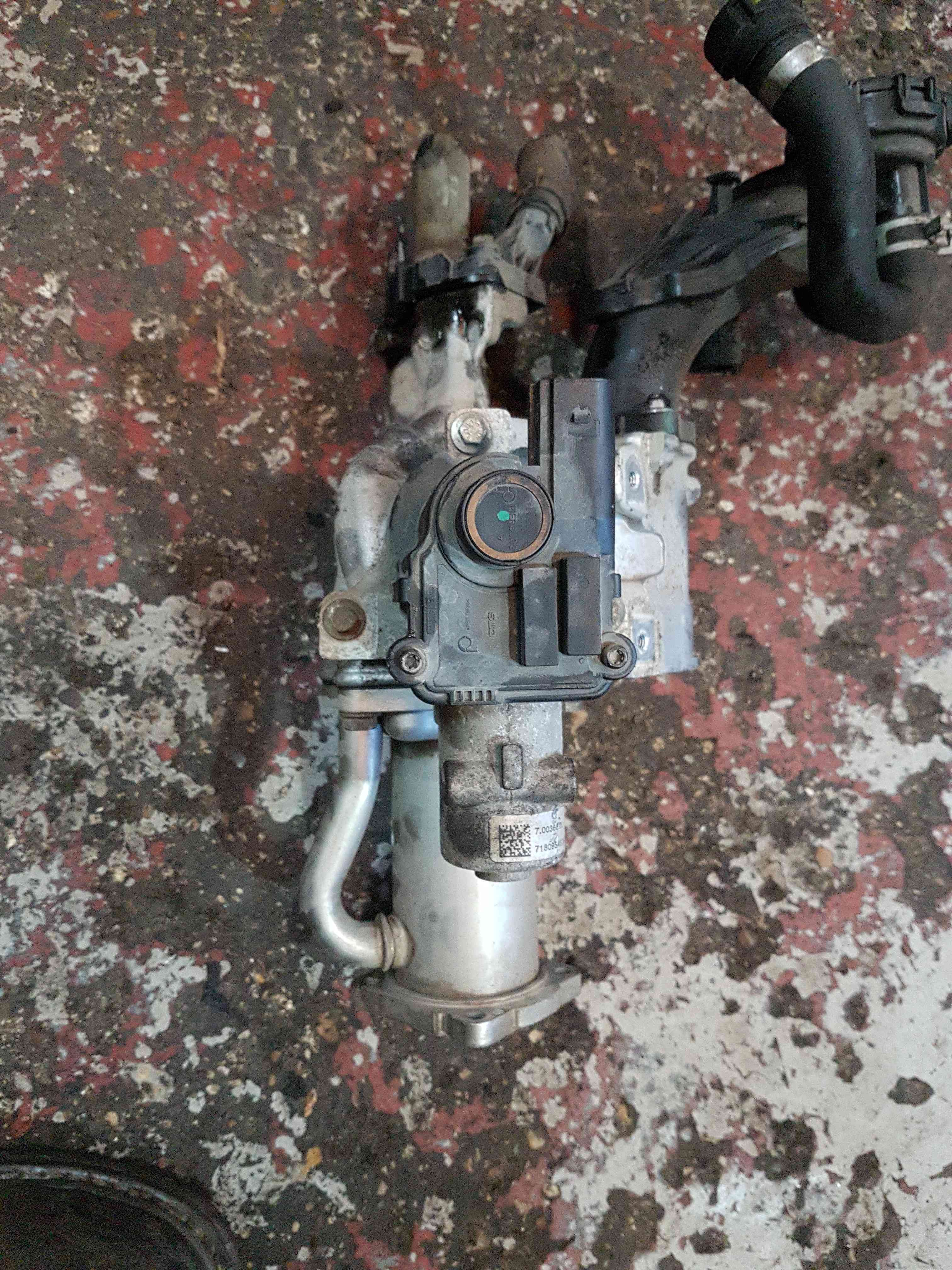 Thumb 5 Nissan Micra K12 2002-2010 1.5 DCI Egr Valve + Housing K9K 726 718095462861