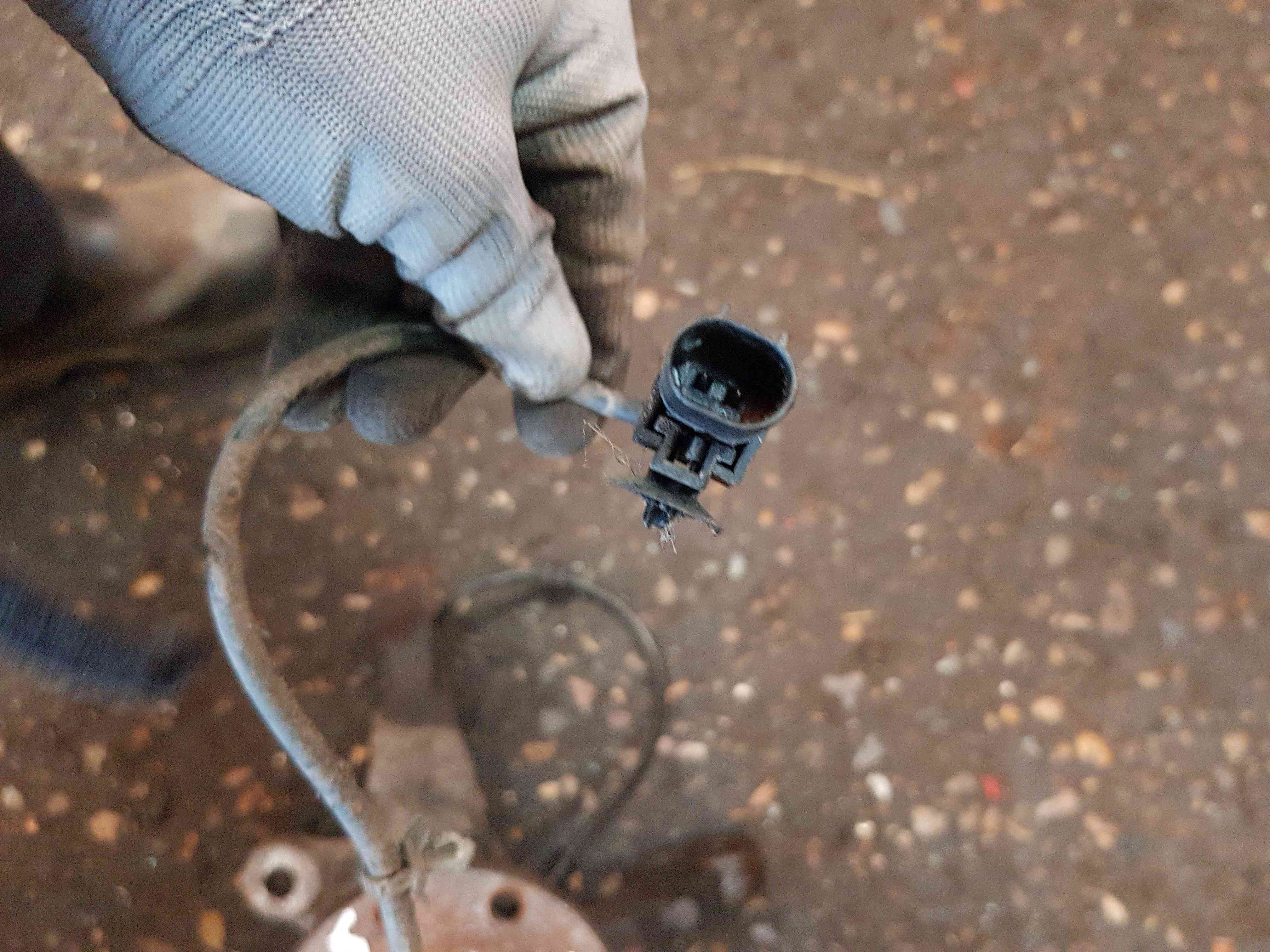 Thumb 5 Nissan Micra K12 2002-2010 1.5 DCI Passenger NSF Front Wheel HUB + Sensor