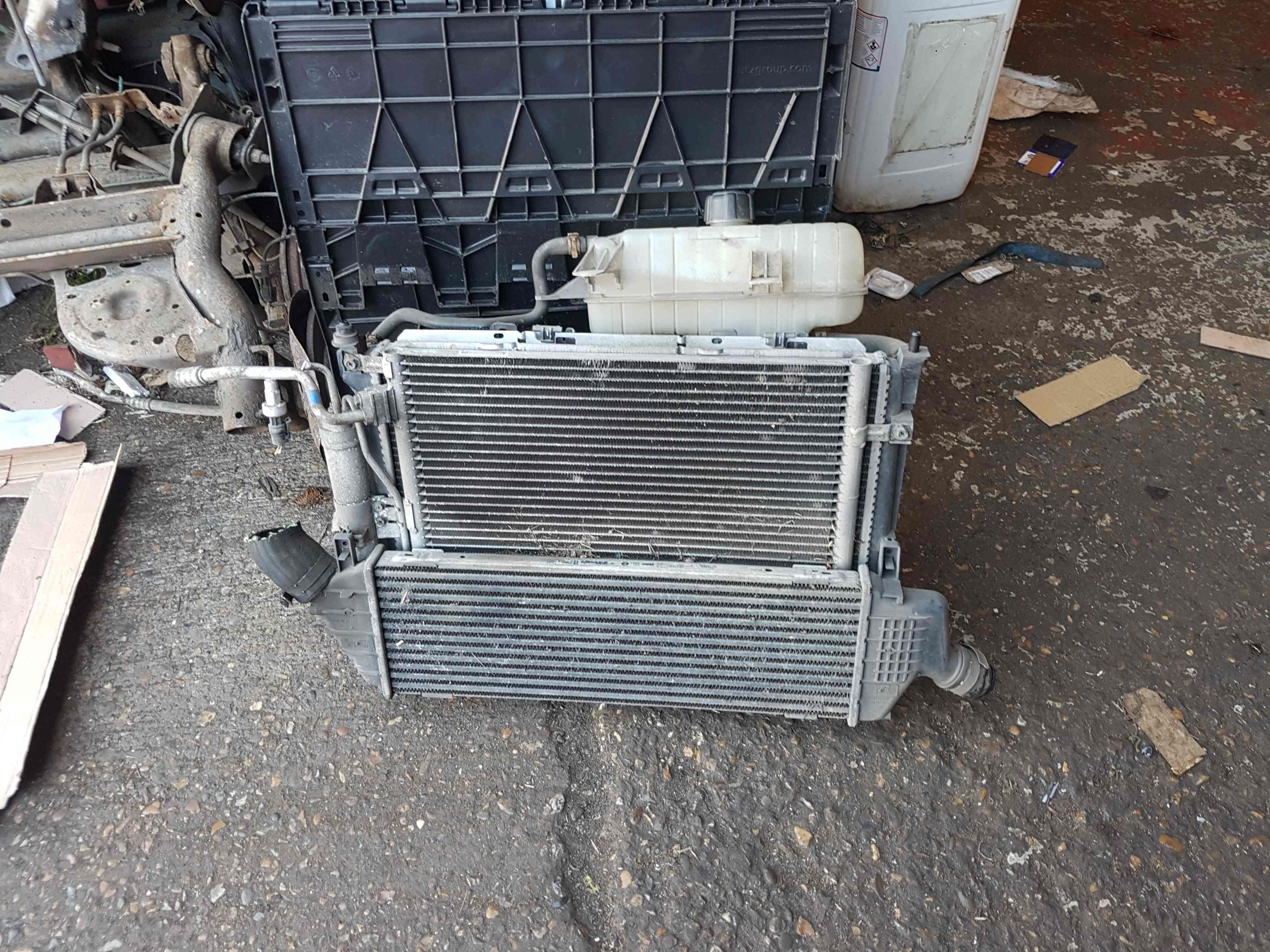 Thumb 15 Nissan Micra K12 2002-2010 1.5 DCI Radiator Intercooler Cooling FAN  14461BC400