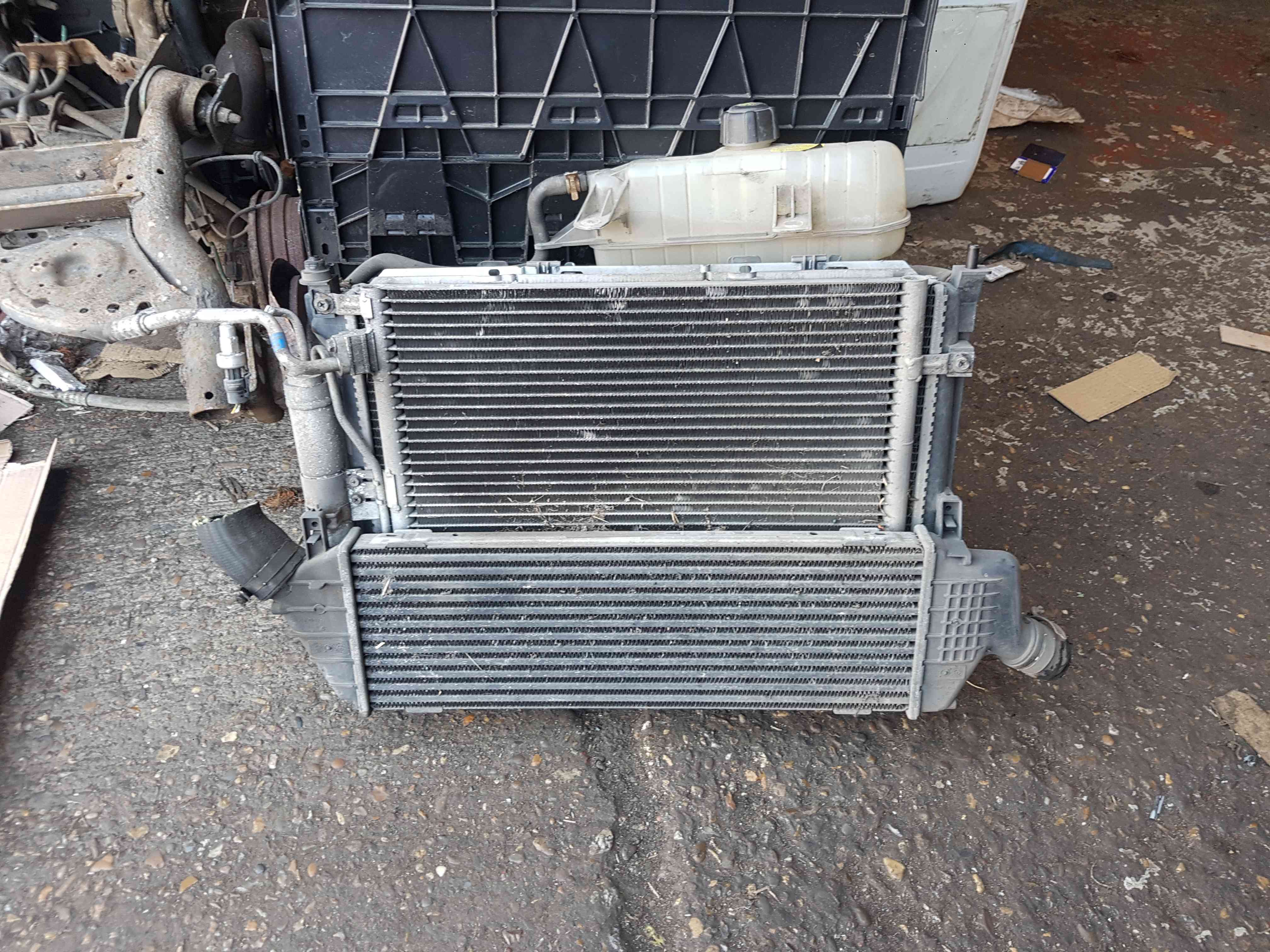 Thumb 3 Nissan Micra K12 2002-2010 1.5 DCI Radiator Intercooler Cooling FAN  14461BC400
