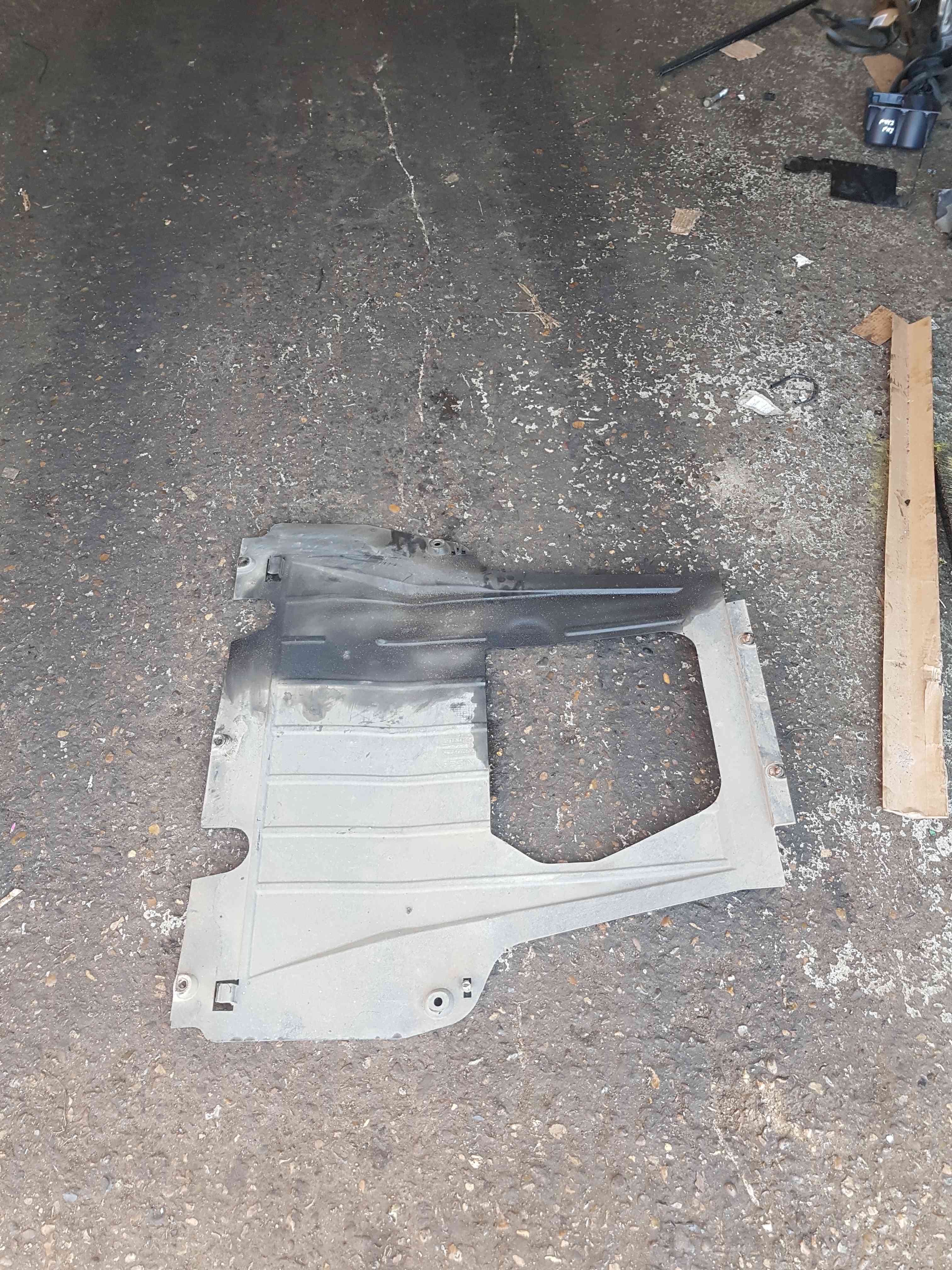 Thumb 2 Nissan Micra K12 2002-2010 1.5 DCI Undertray Plastic Tray 75892BC415 758909U01A