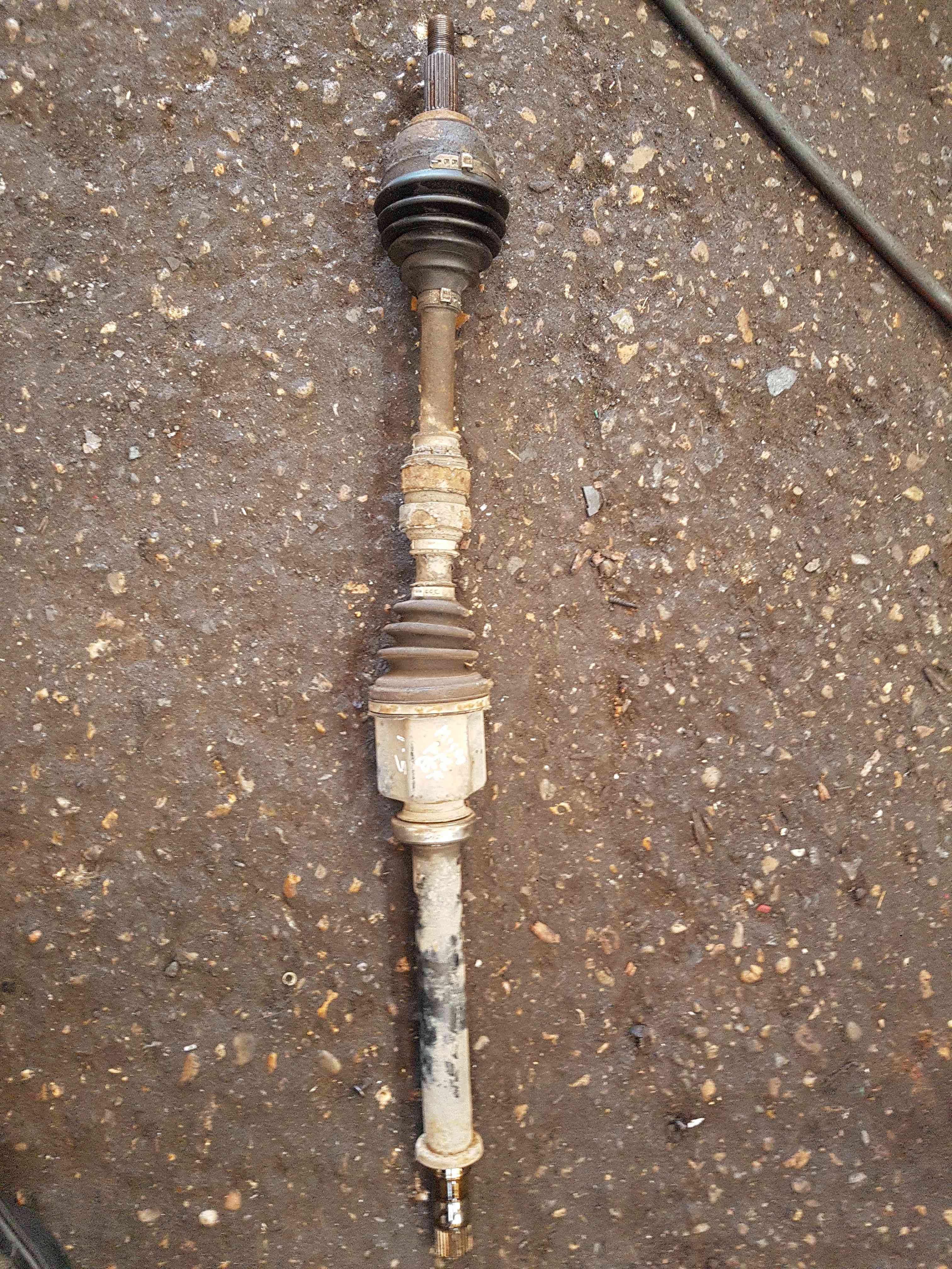 Thumb 11 Nissan Micra K12 2002-2010 1.5Dci  Drivers OSF Front Driveshaft