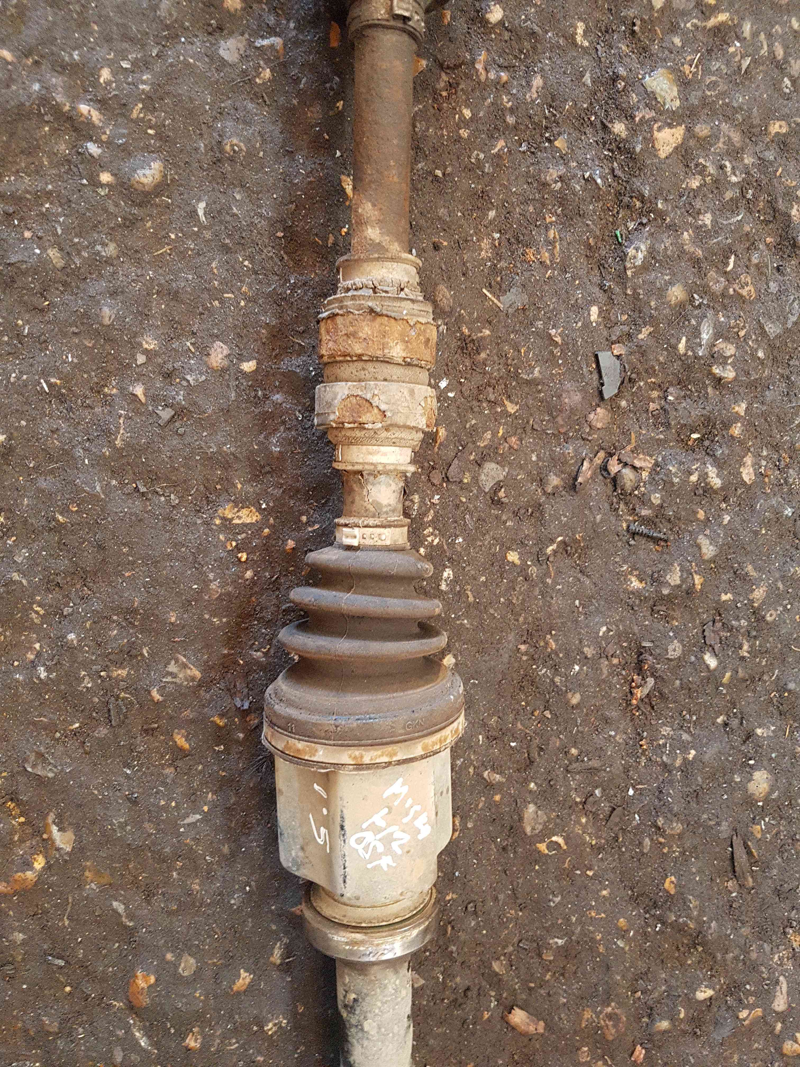 Thumb 6 Nissan Micra K12 2002-2010 1.5Dci  Drivers OSF Front Driveshaft