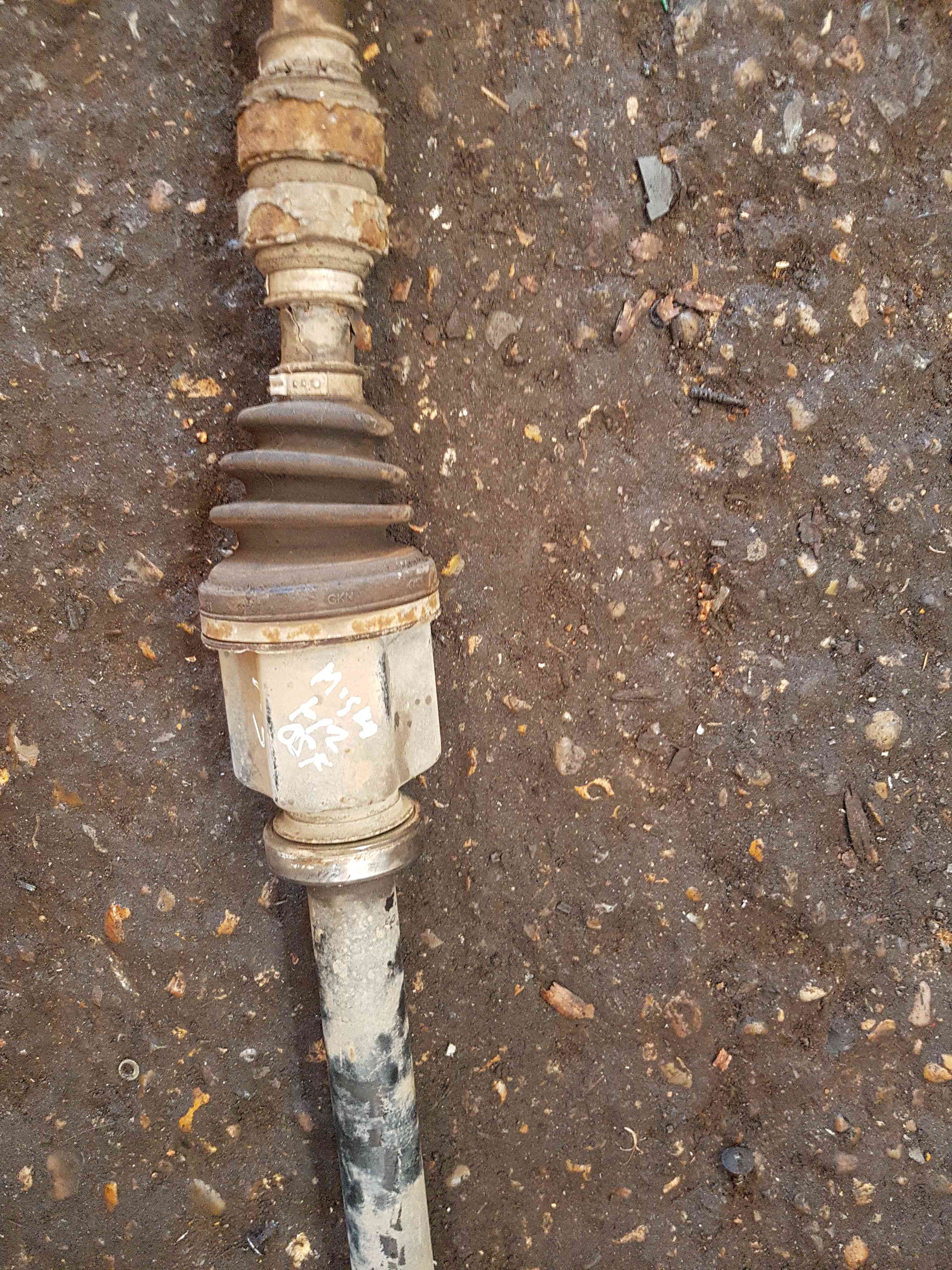 Thumb 9 Nissan Micra K12 2002-2010 1.5Dci  Drivers OSF Front Driveshaft