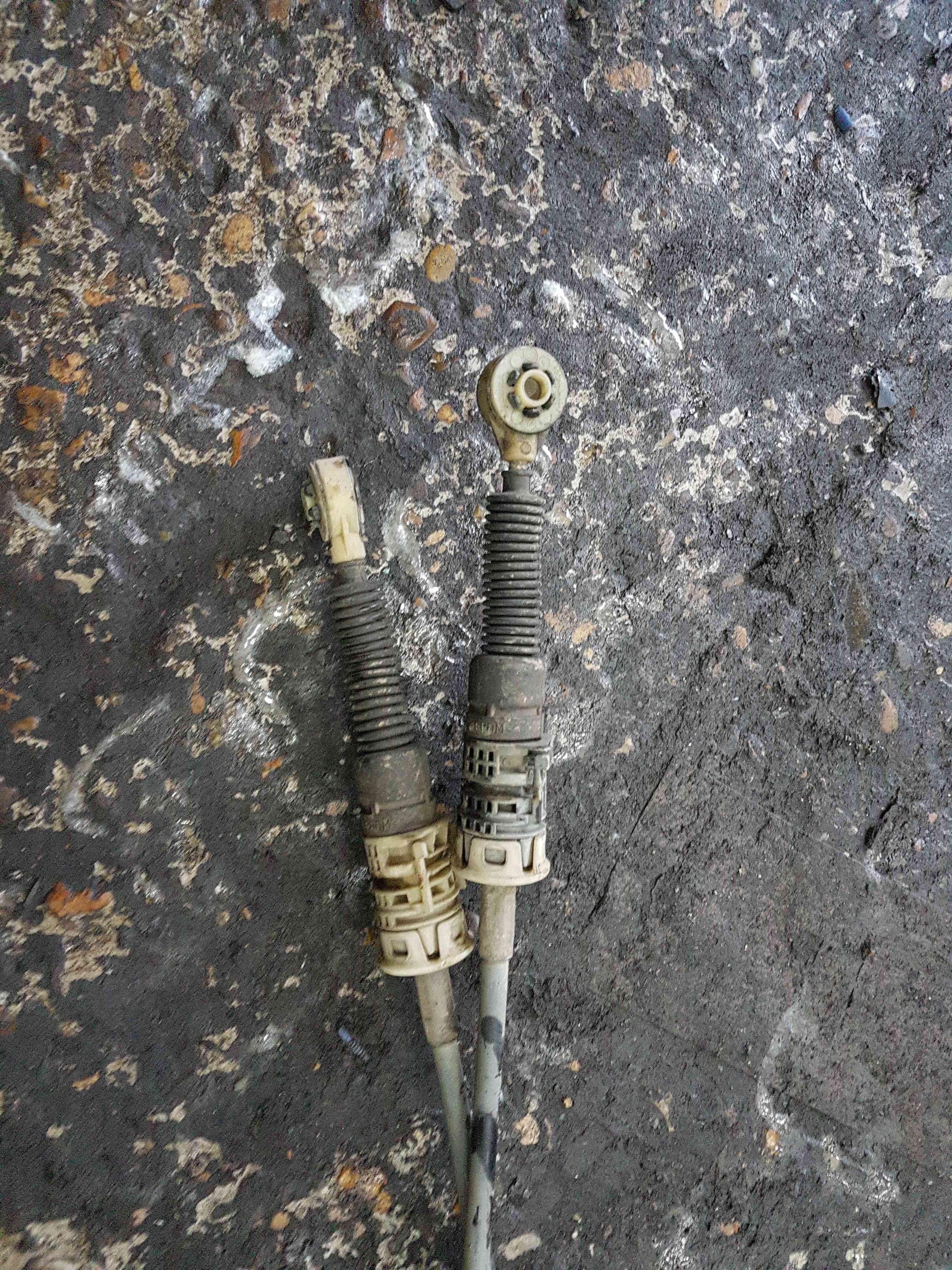 Thumb 3 Nissan Micra K12 2002-2010 5 Speed Gearstick Mechanism + Cables