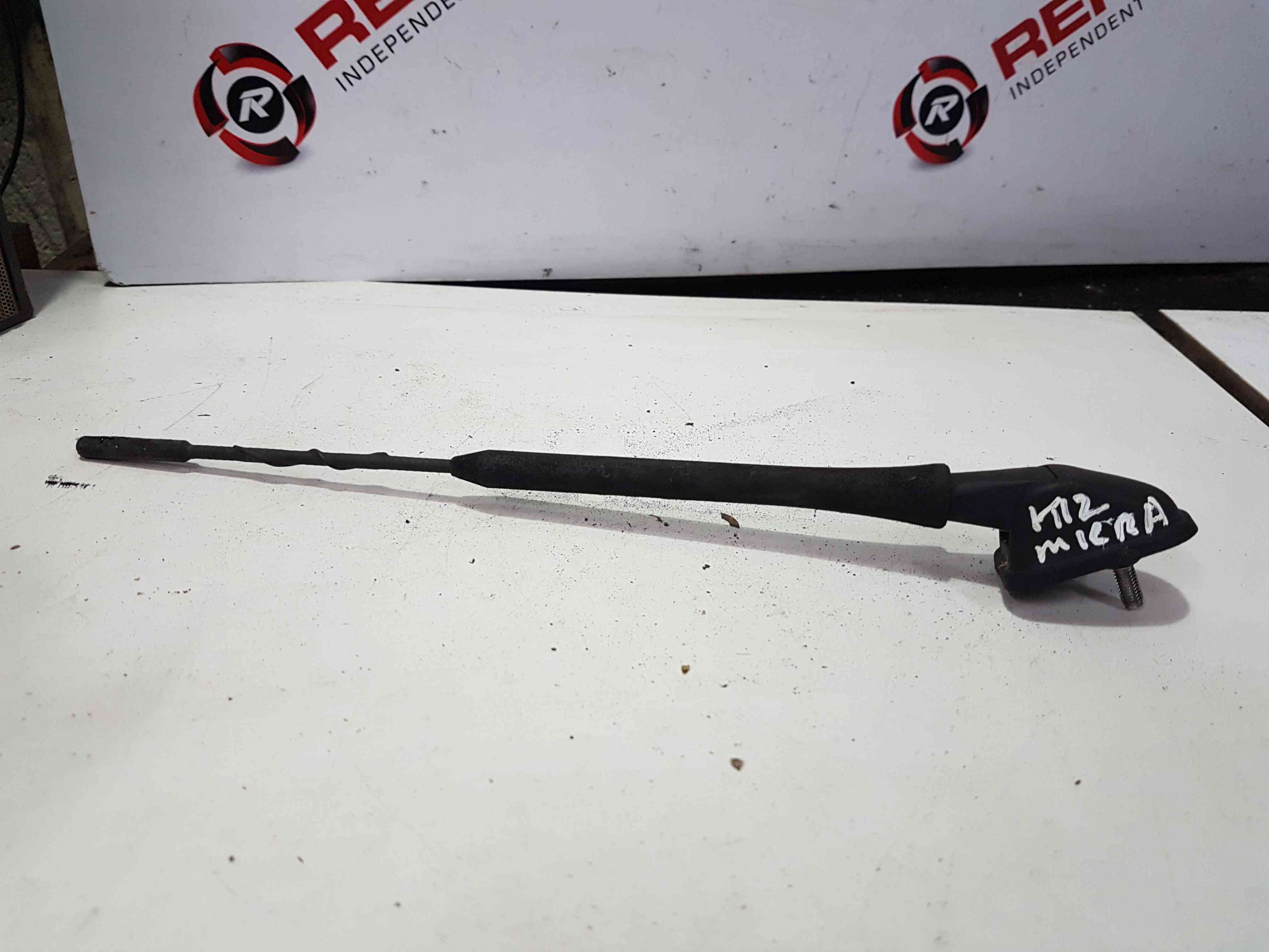 Thumb 8 Nissan Micra K12 2002-2010 Aerial Roof Antenna Radio