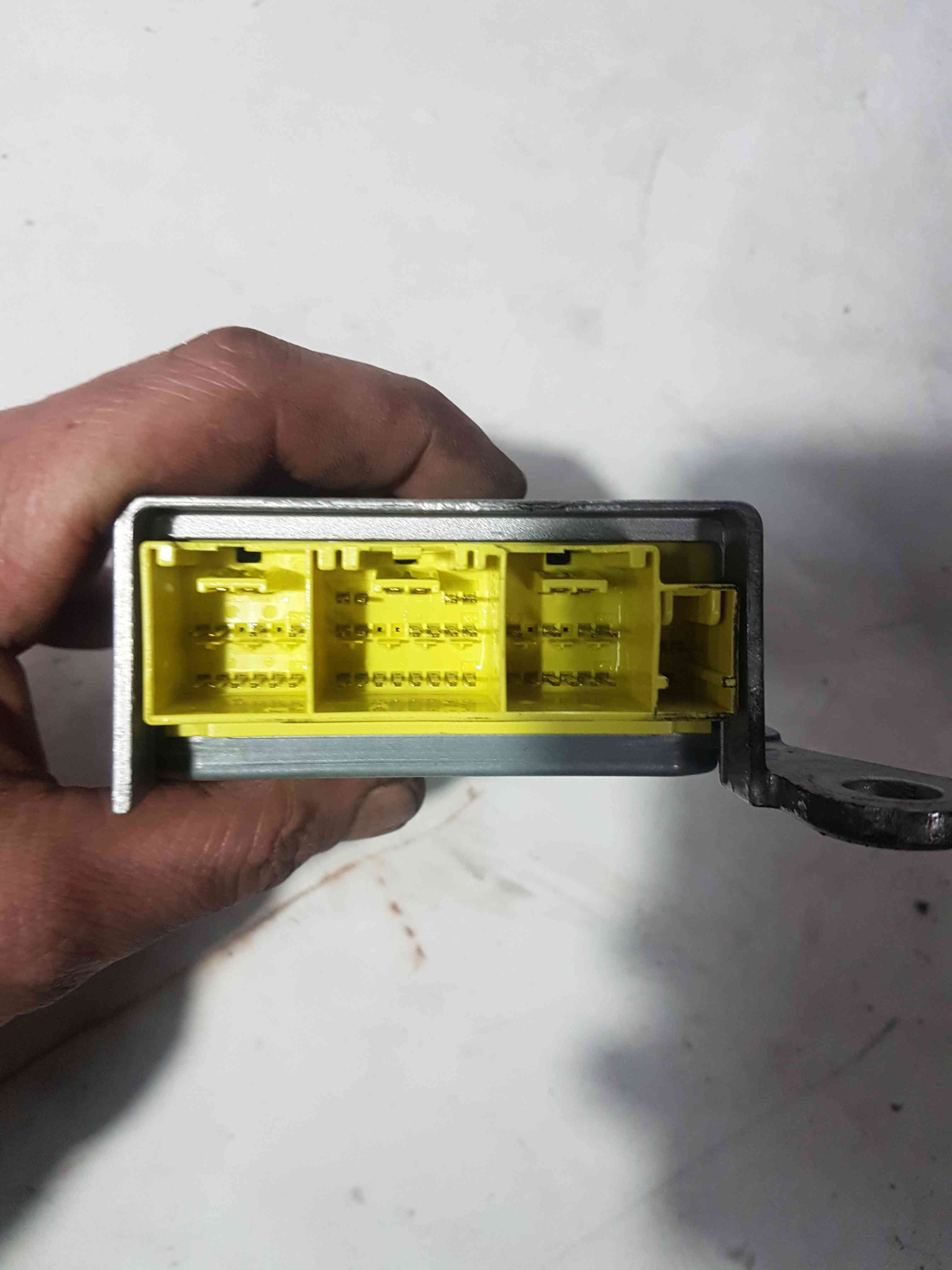 Thumb 6 Nissan Micra K12 2002-2010 Airbag ECU Computer Module 98820ax502.0285001474