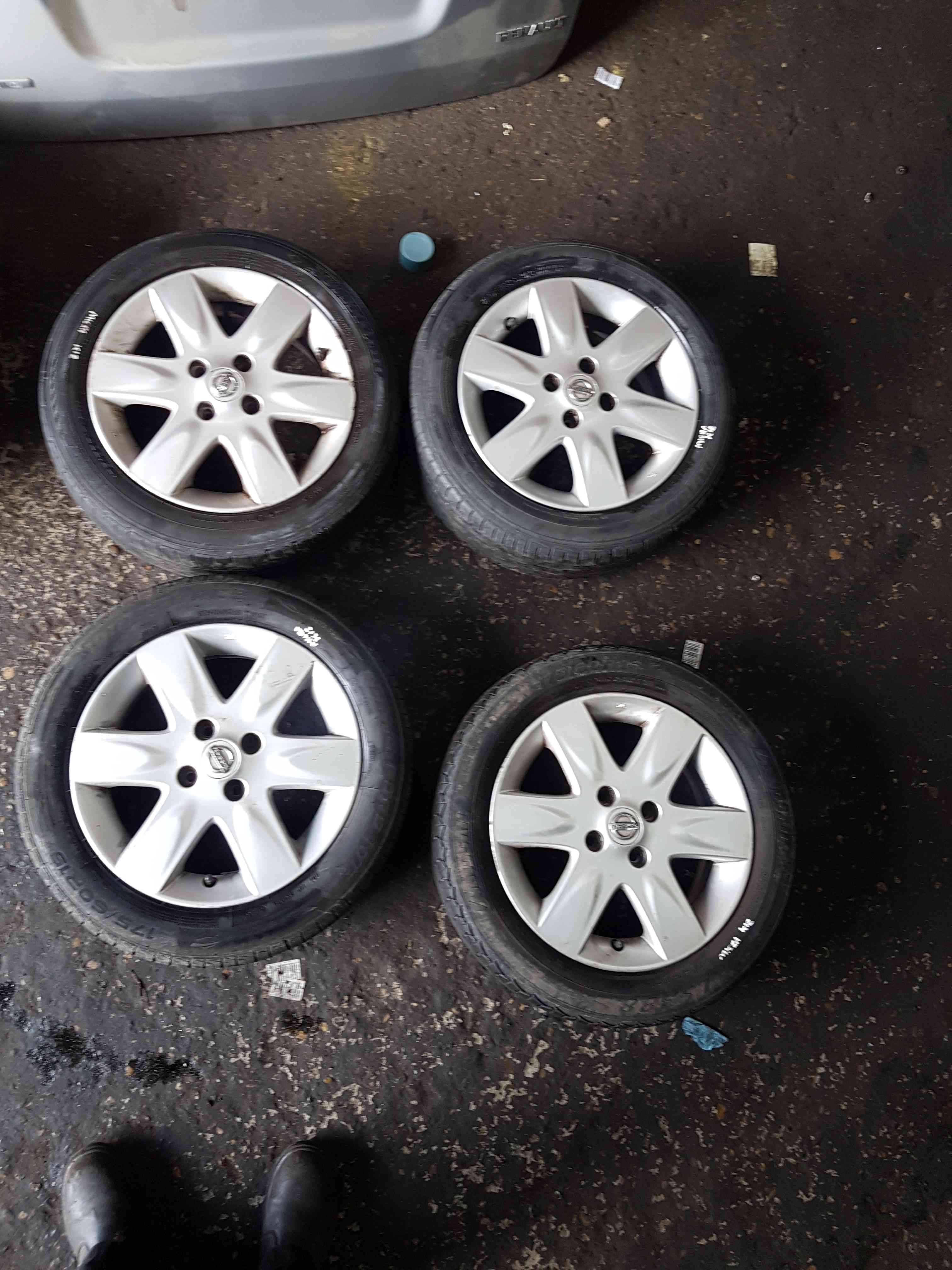 Thumb 9 Nissan Micra K12 2002-2010 Alloy Wheels SET X4   Tyres 185 50 16 4/5 5Mm