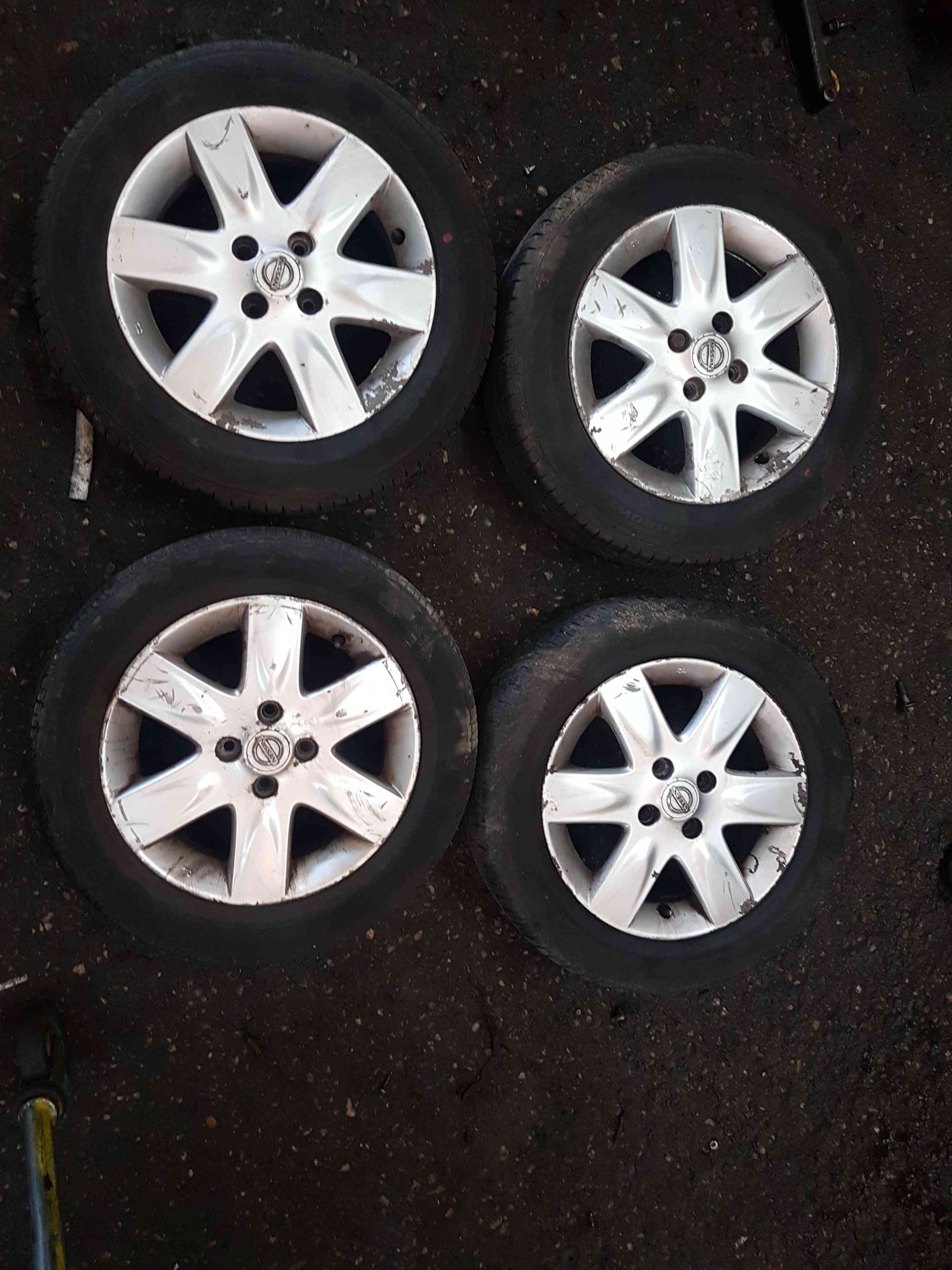Thumb 2 Nissan Micra K12 2002-2010 Alloy Wheels SET X4 2 Good Tyres 3/5