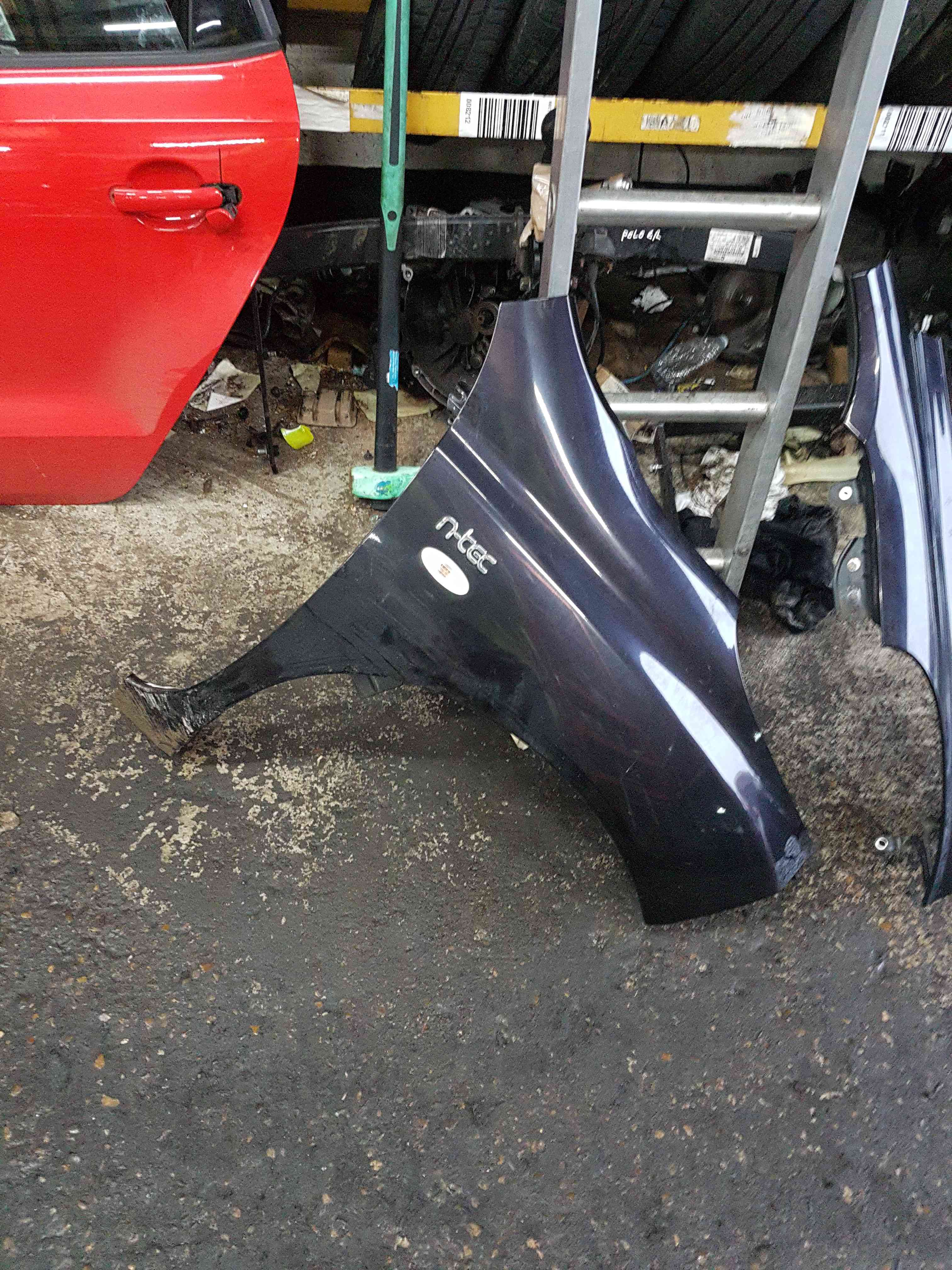 Thumb 7 Nissan Micra K12 2002-2010 Drivers OS Wing Purple GAB