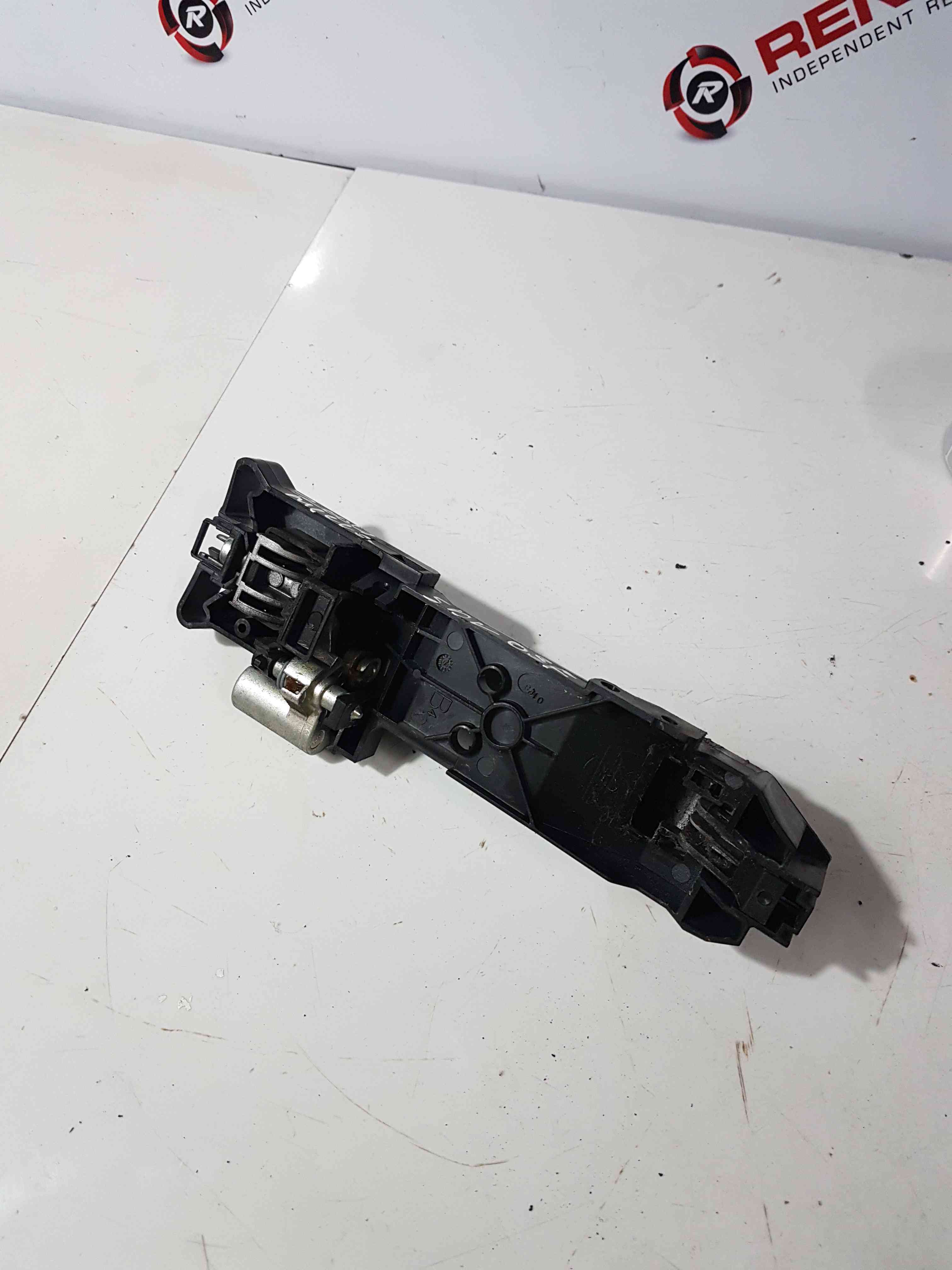 Thumb 5 Nissan Micra K12 2002-2010 Drivers OSF Front Exterior Handle Silver