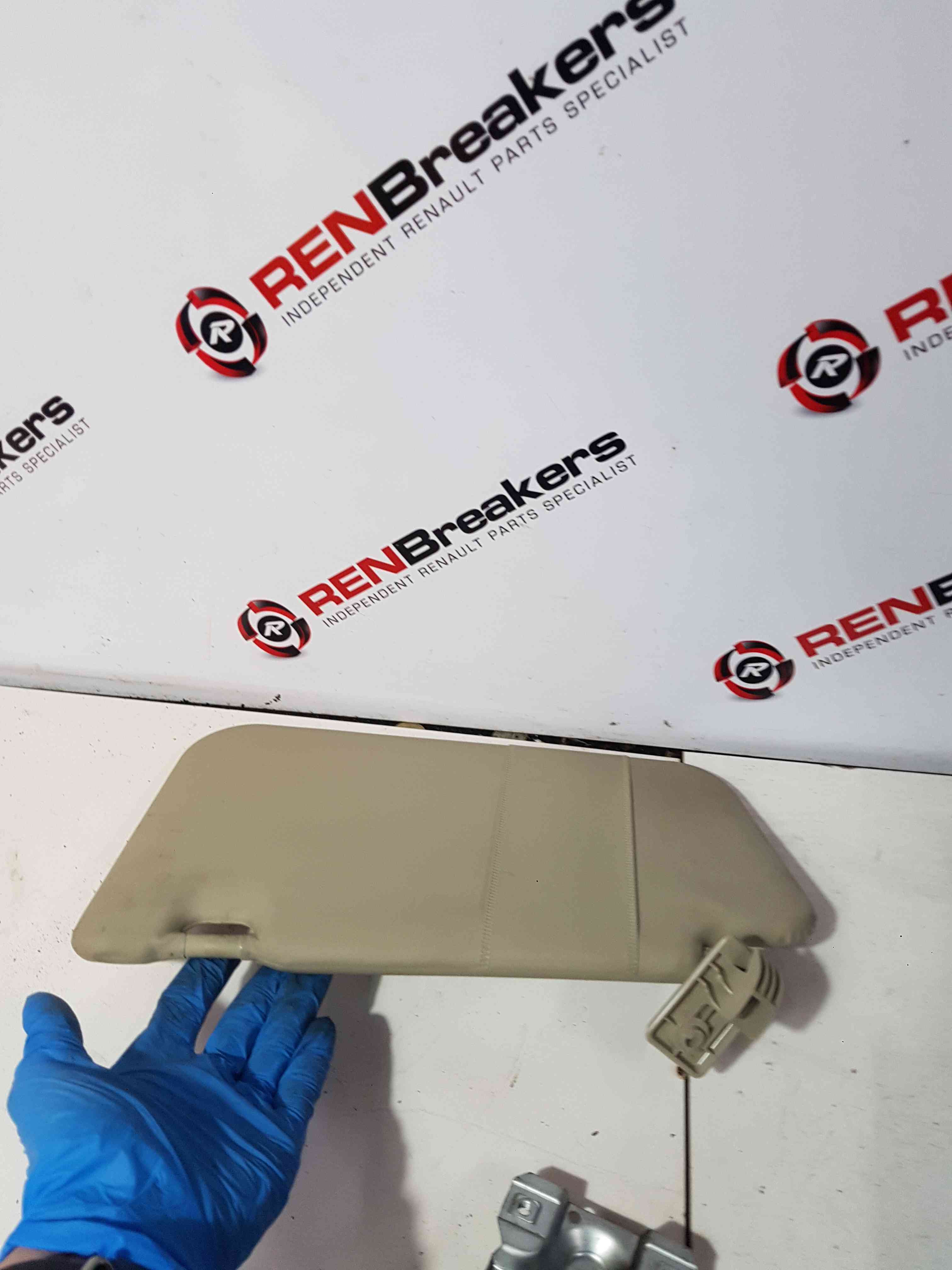 Thumb 4 Nissan Micra K12 2002-2010 Drivers OSF Front SUN Visor Beige