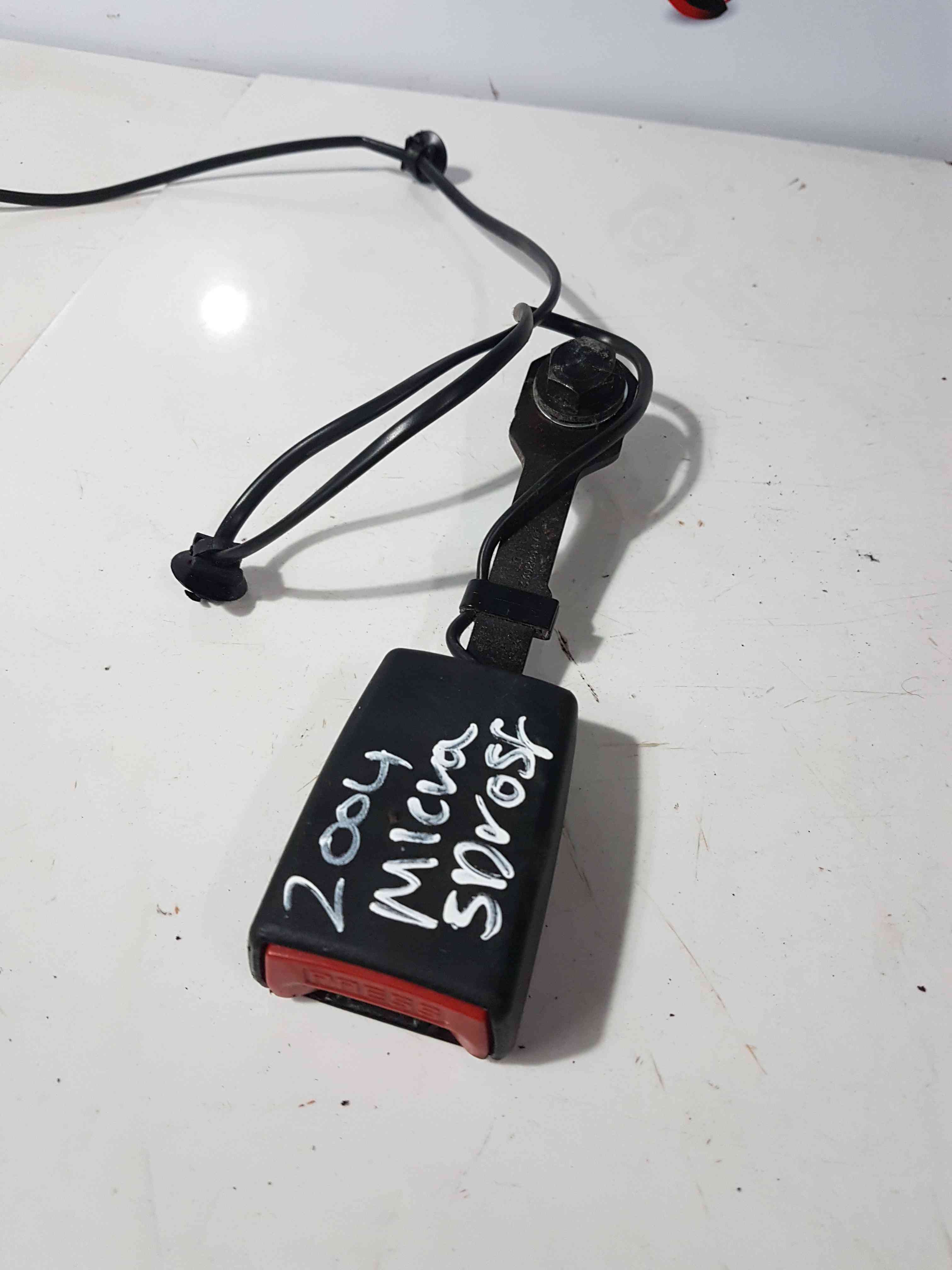 Thumb 3 Nissan Micra K12 2002-2010 Drivers OSF Front Seat Belt Buckle Anchor Clip