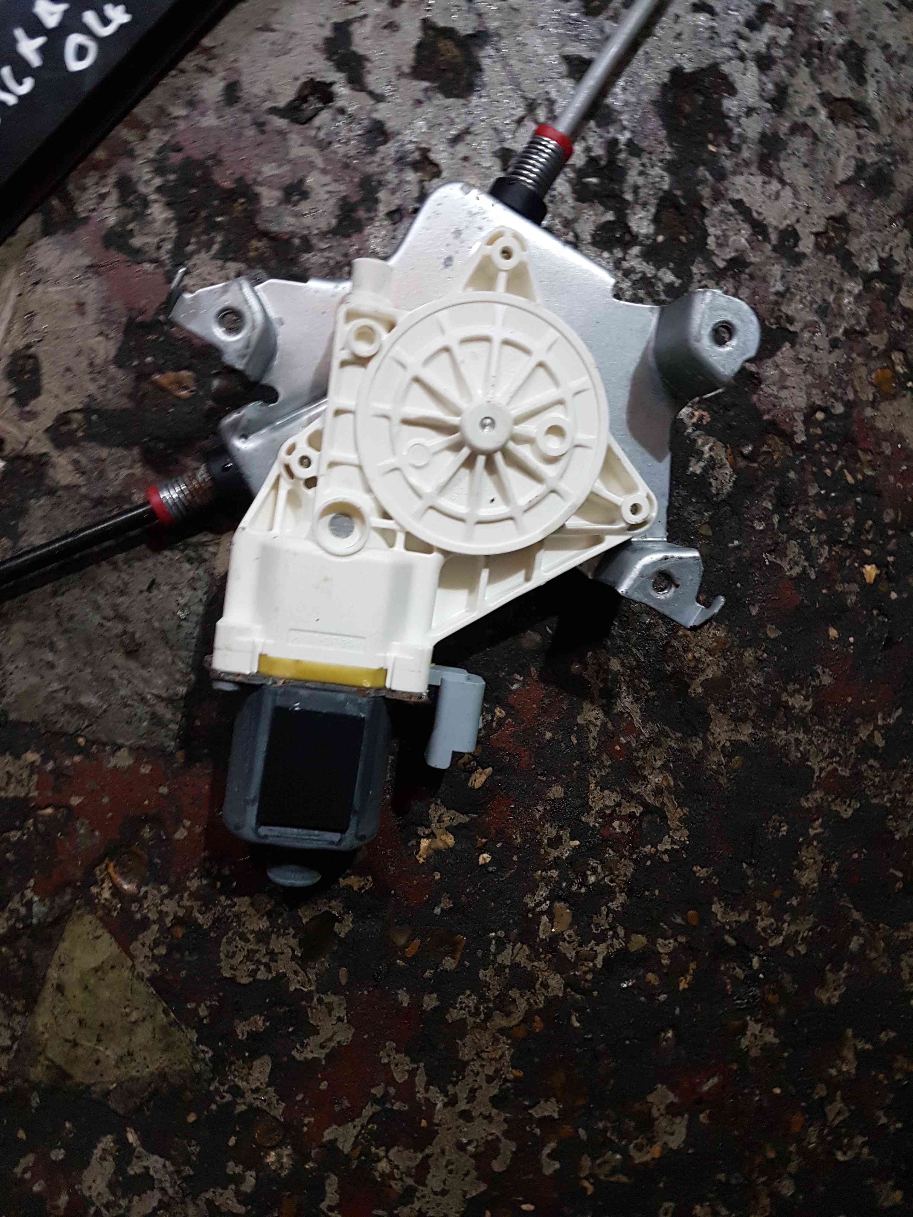 Thumb 4 Nissan Micra K12 2002-2010 Drivers OSF Front Window Regulator + Motor