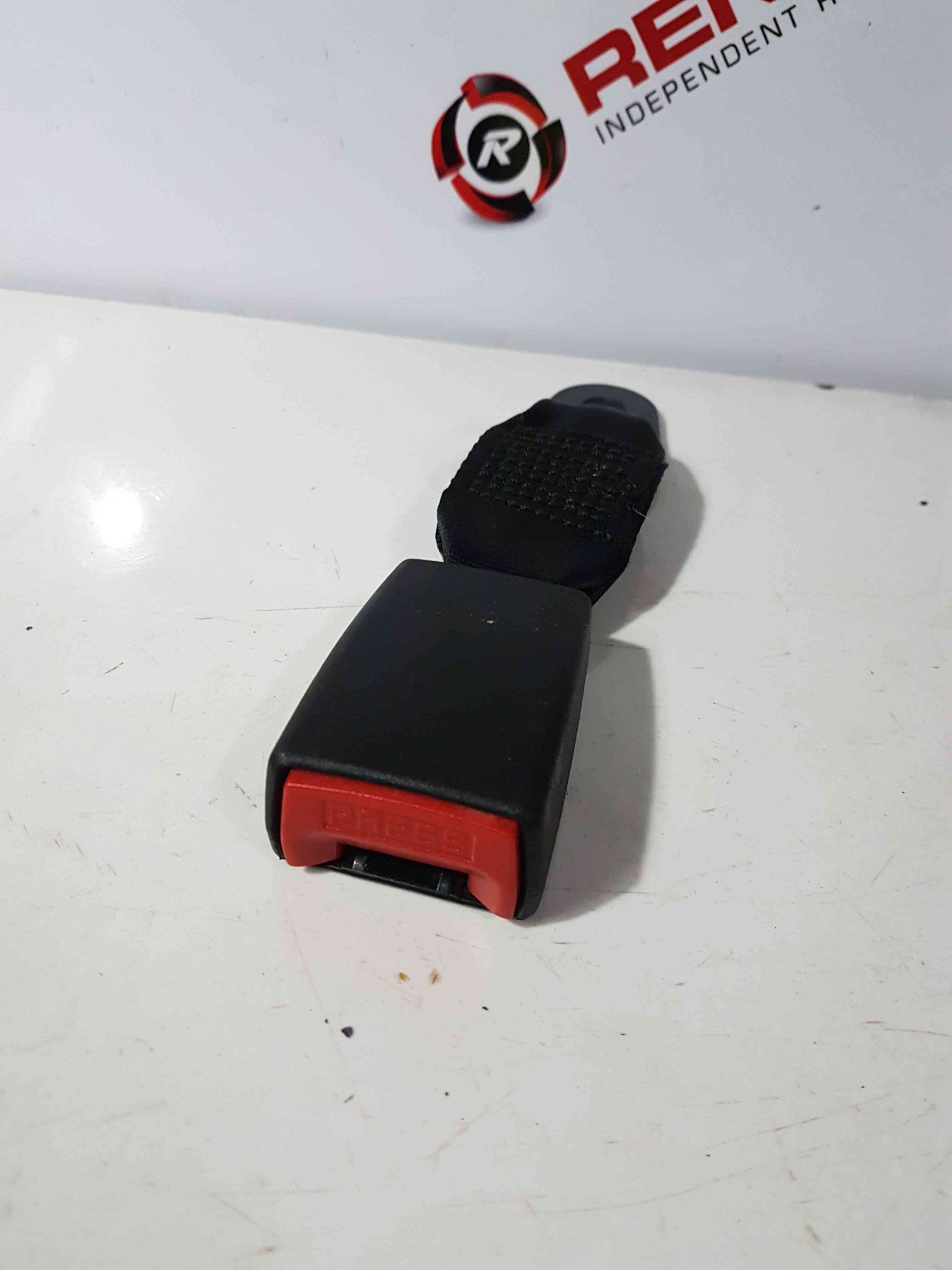 Thumb 6 Nissan Micra K12 2002-2010 Drivers OSR Rear Belt Buckle Anchor Clip