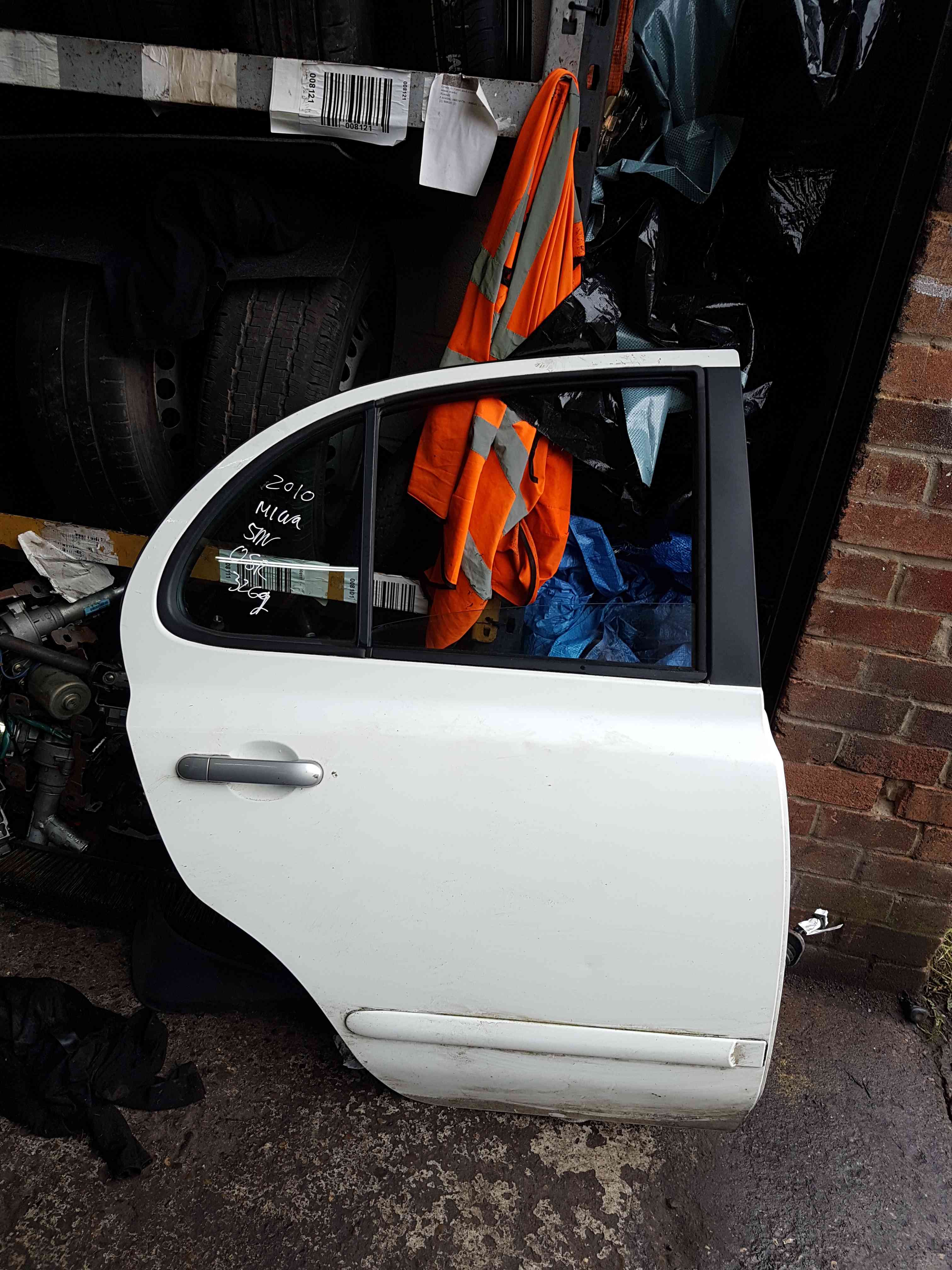 Thumb 3 Nissan Micra K12 2002-2010 Drivers OSR Rear White Door 326