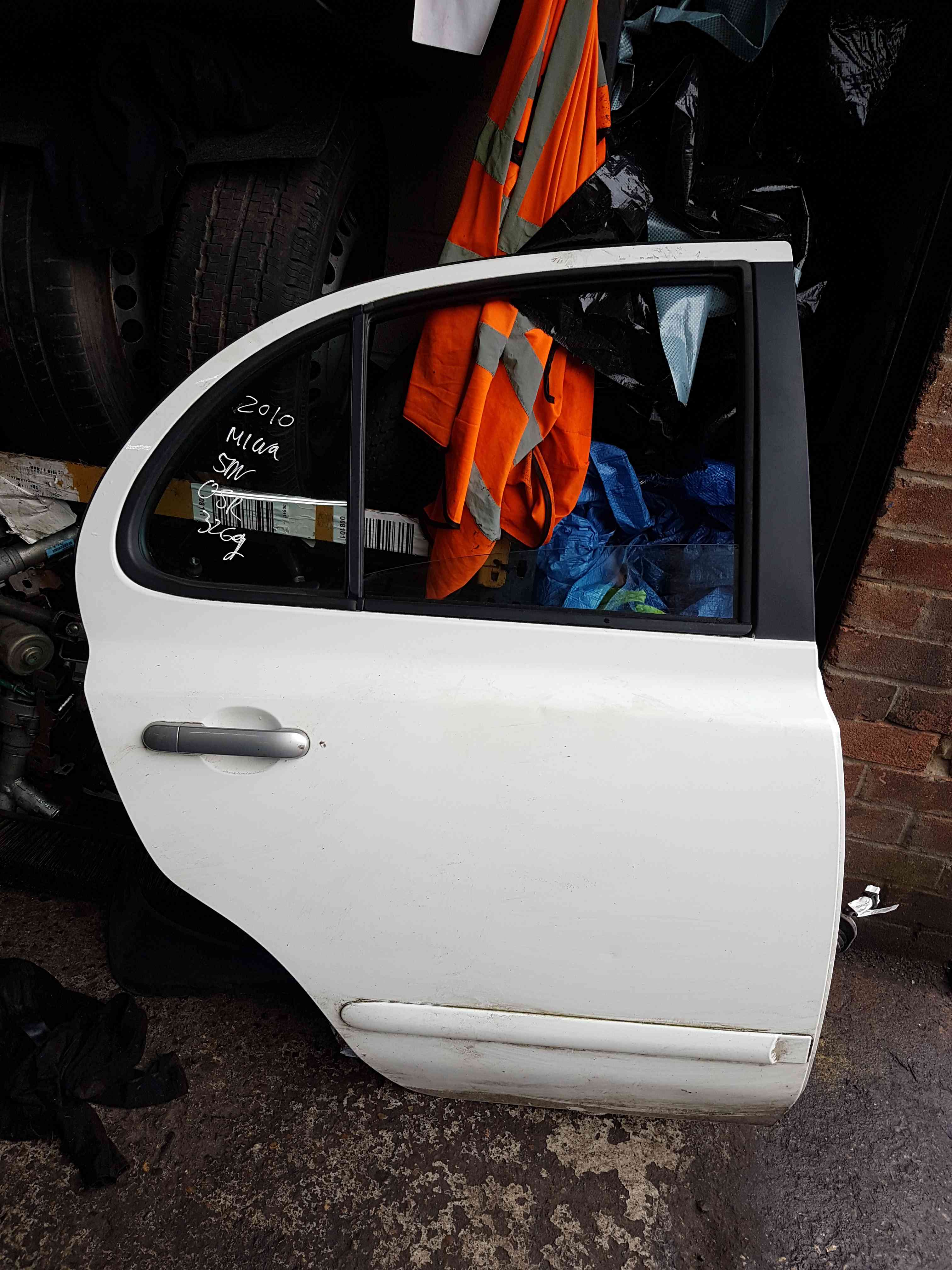 Thumb 4 Nissan Micra K12 2002-2010 Drivers OSR Rear White Door 326