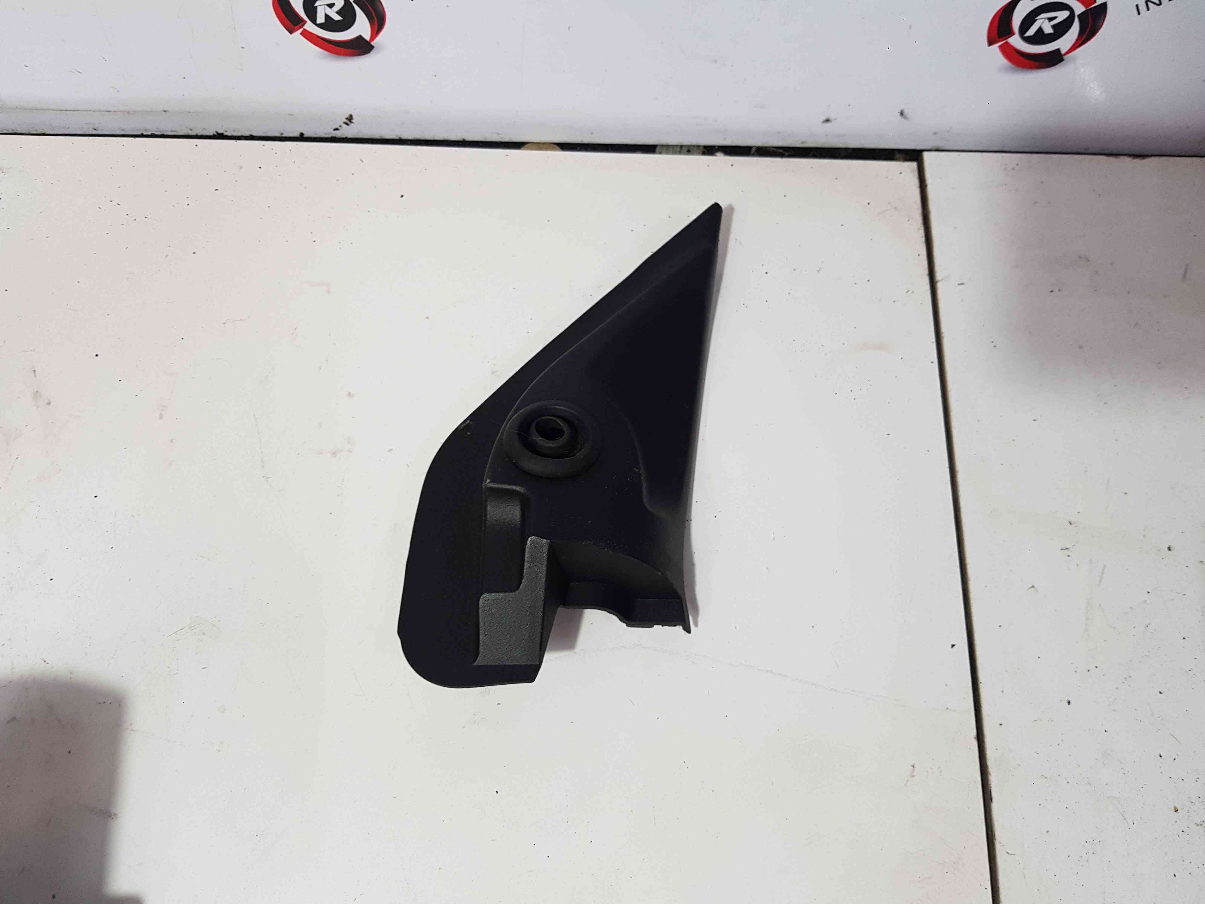 Thumb 2 Nissan Micra K12 2002-2010 Drivers Os Wing Mirror Trim Plastic