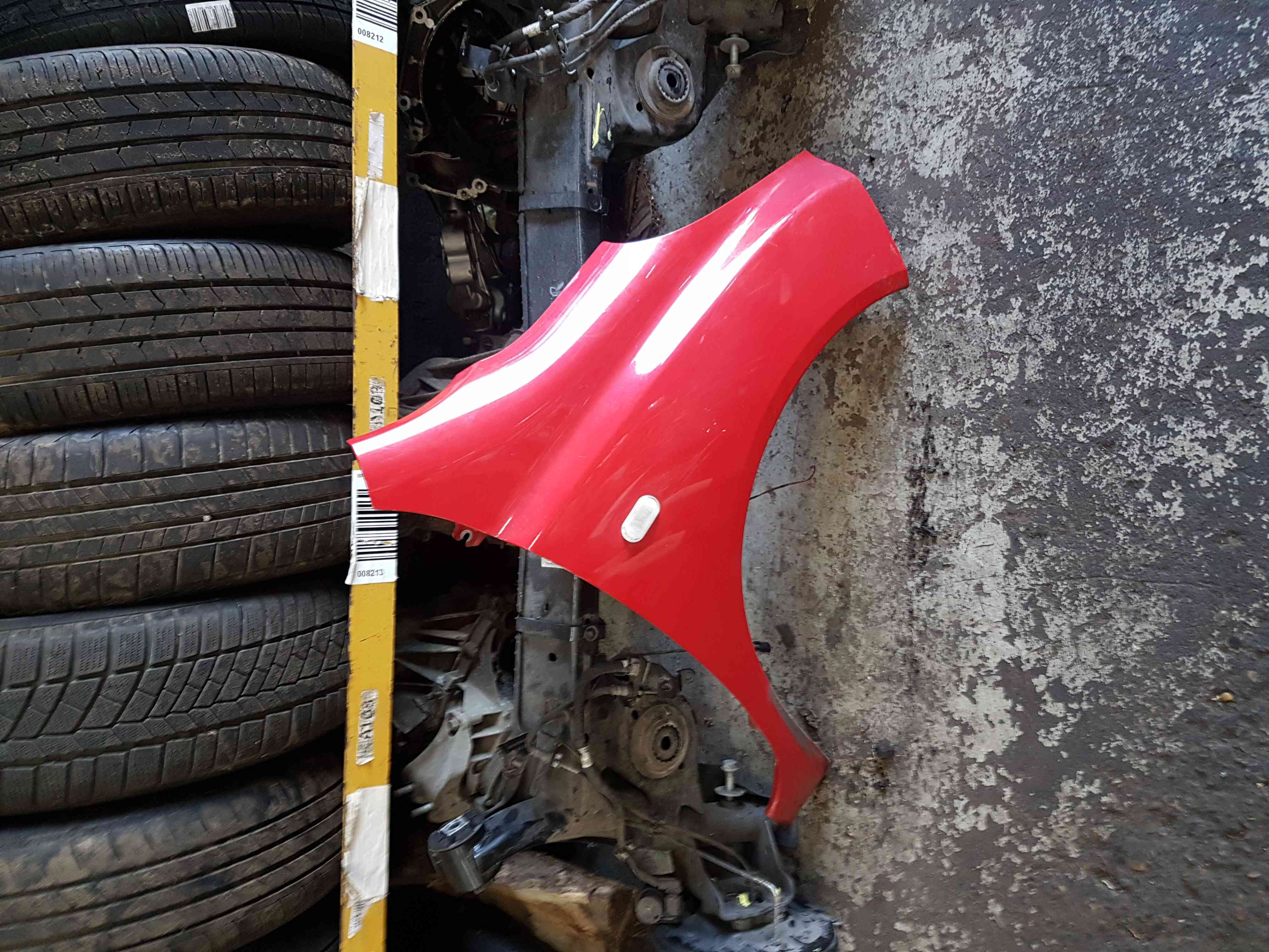 Thumb 6 Nissan Micra K12 2002-2010 Drivers Os Wing Z10 RED