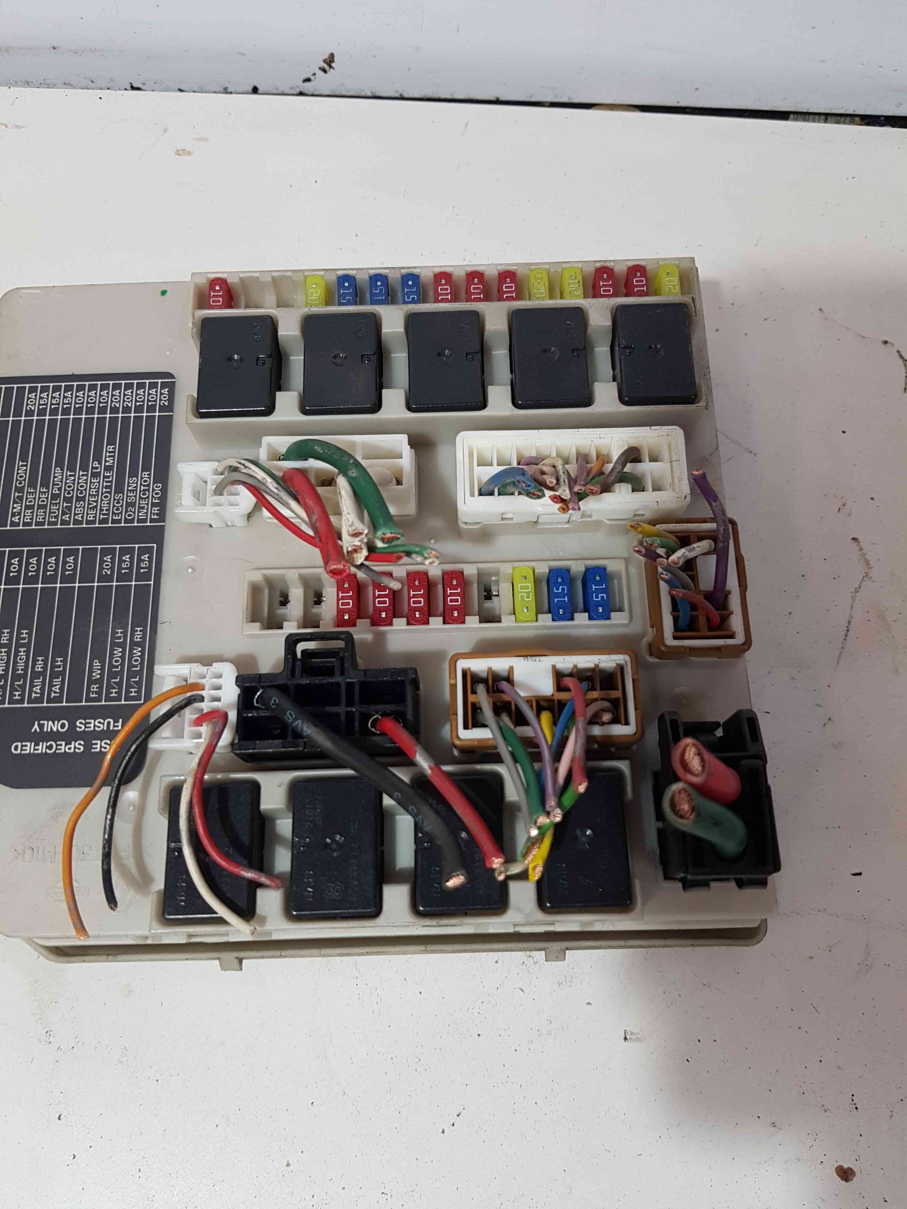 Thumb 2 Nissan Micra K12 2002-2010 Engine BAY Upc Unit Fuse BOX