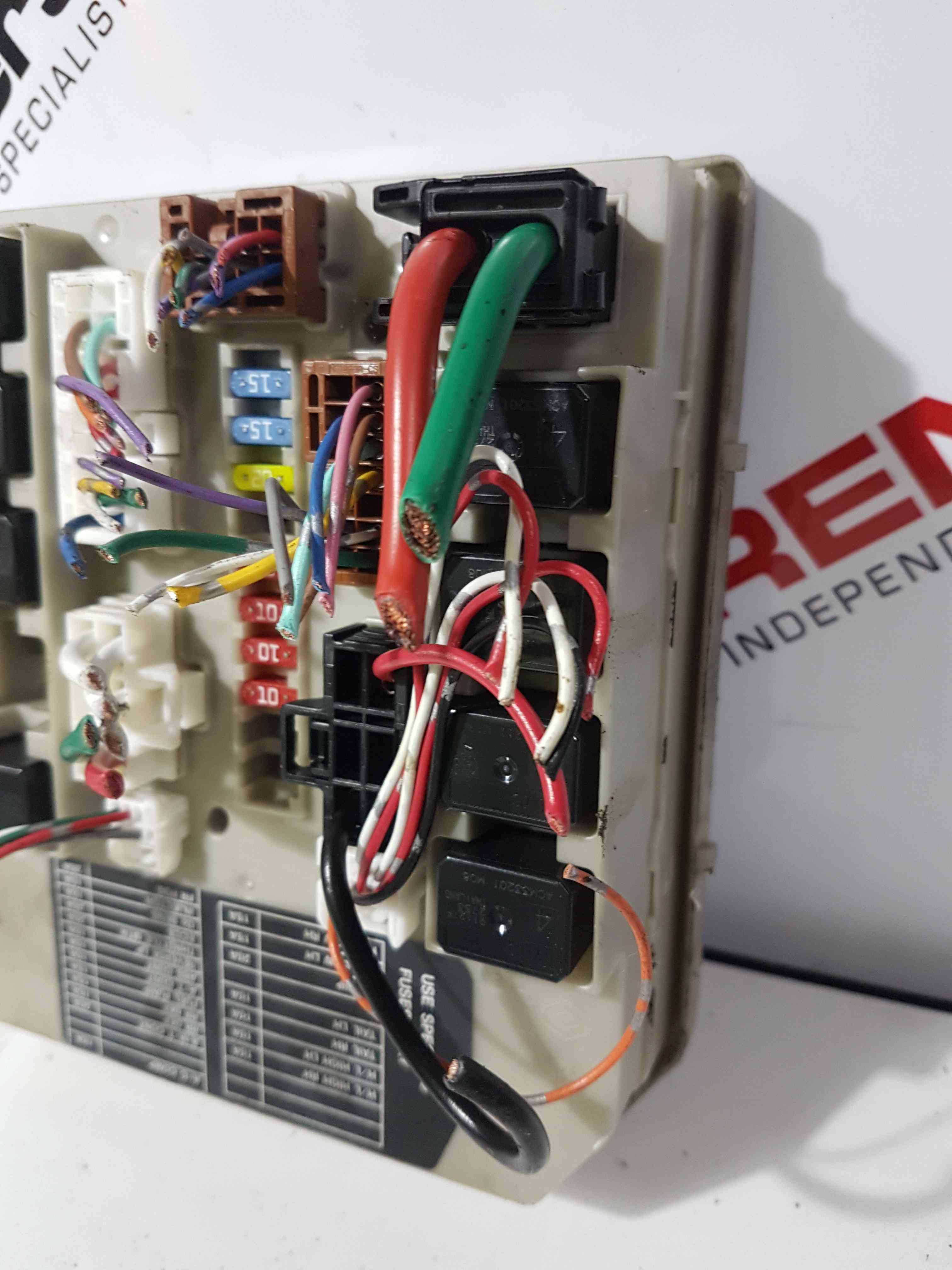 Thumb 5 Nissan Micra K12 2002-2010 Engine BAY Upc Unit Fuse BOX 284B7ax61a