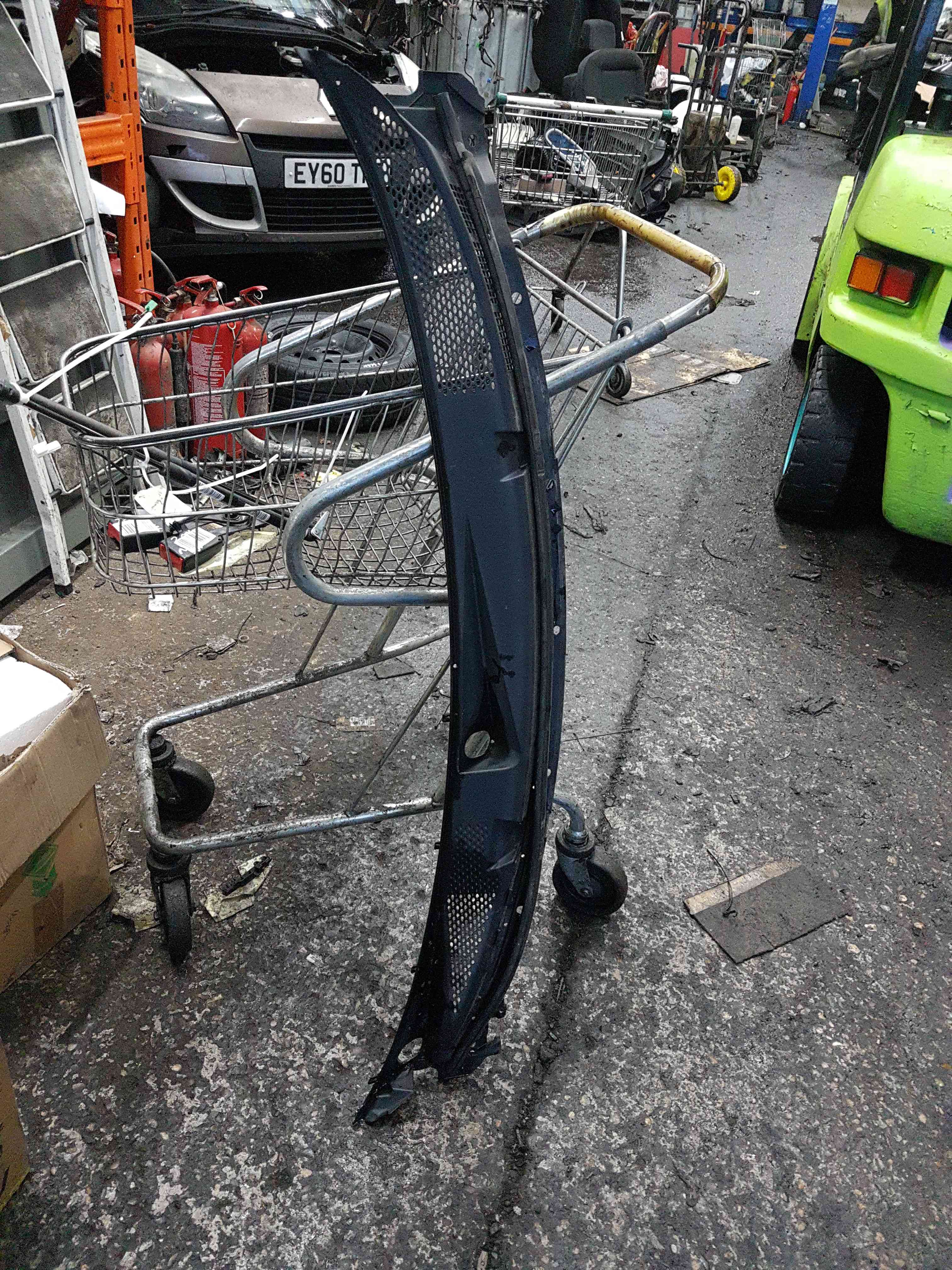 Thumb 3 Nissan Micra K12 2002-2010 Front Windscreen Scuttle Panel  66862AX600