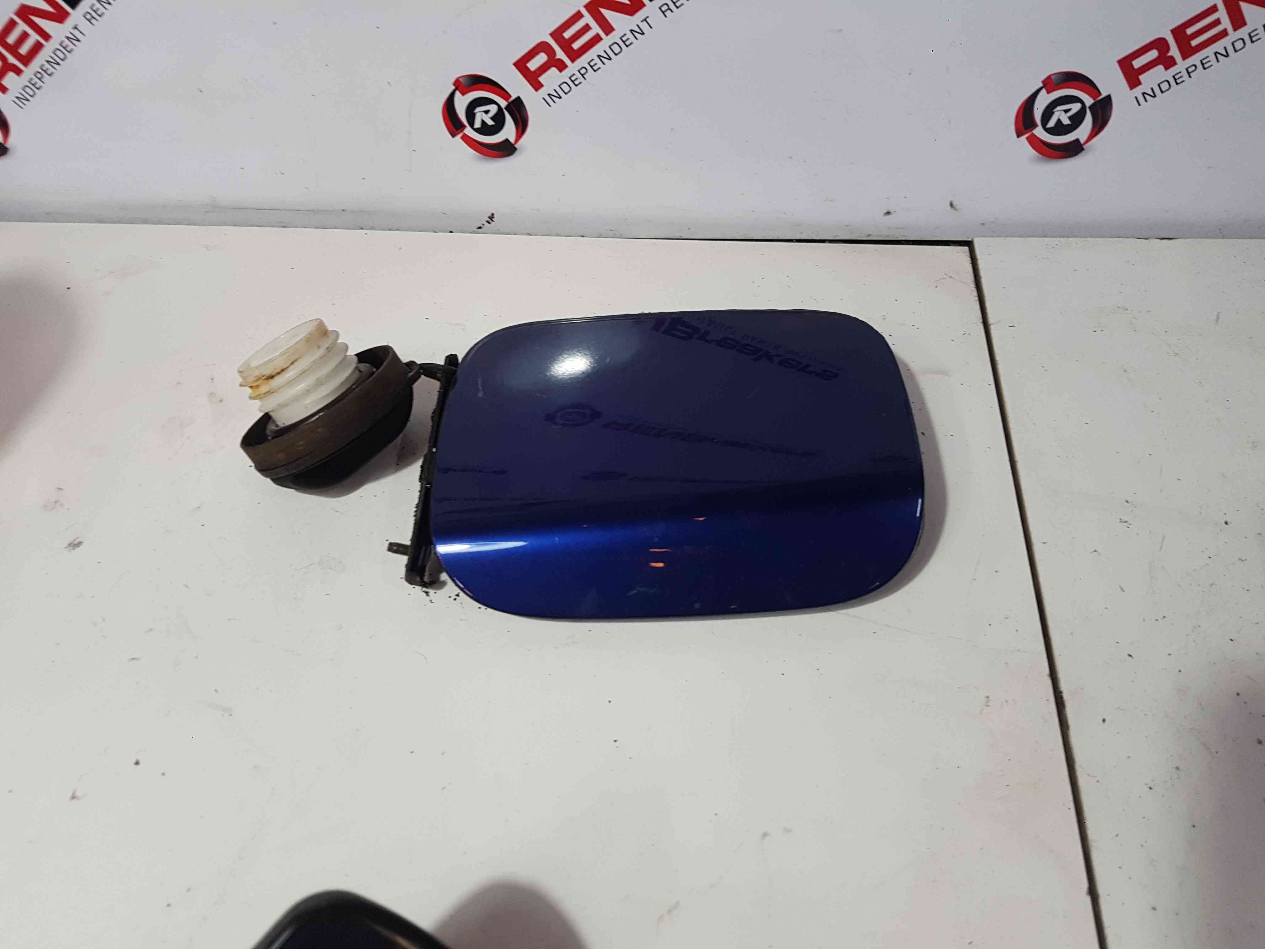 Thumb 3 Nissan Micra K12 2002-2010 Fuel Flap Cover BW6 Blue