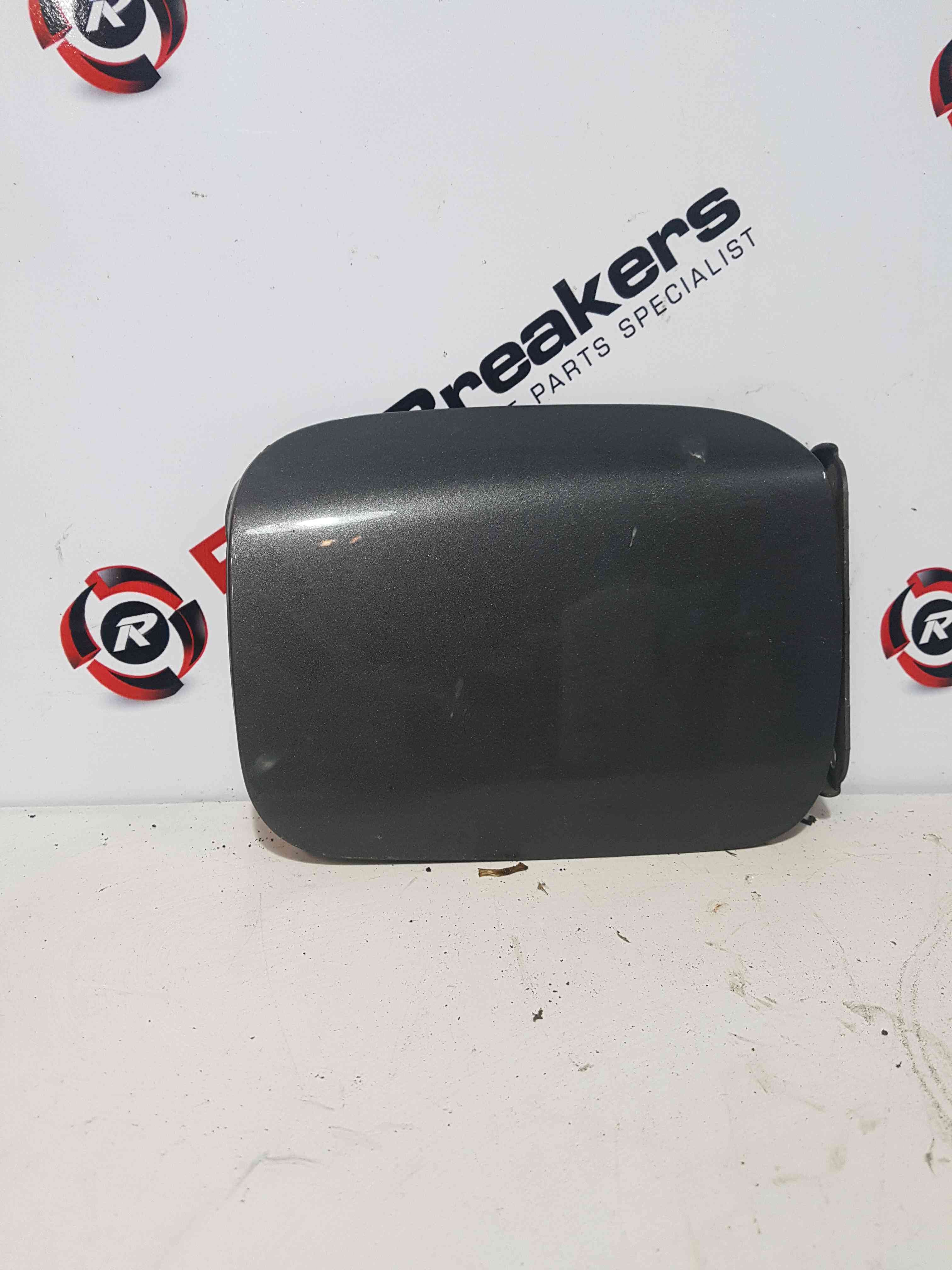 Thumb 3 Nissan Micra K12 2002-2010 Fuel Flap Grey Metallic KY5