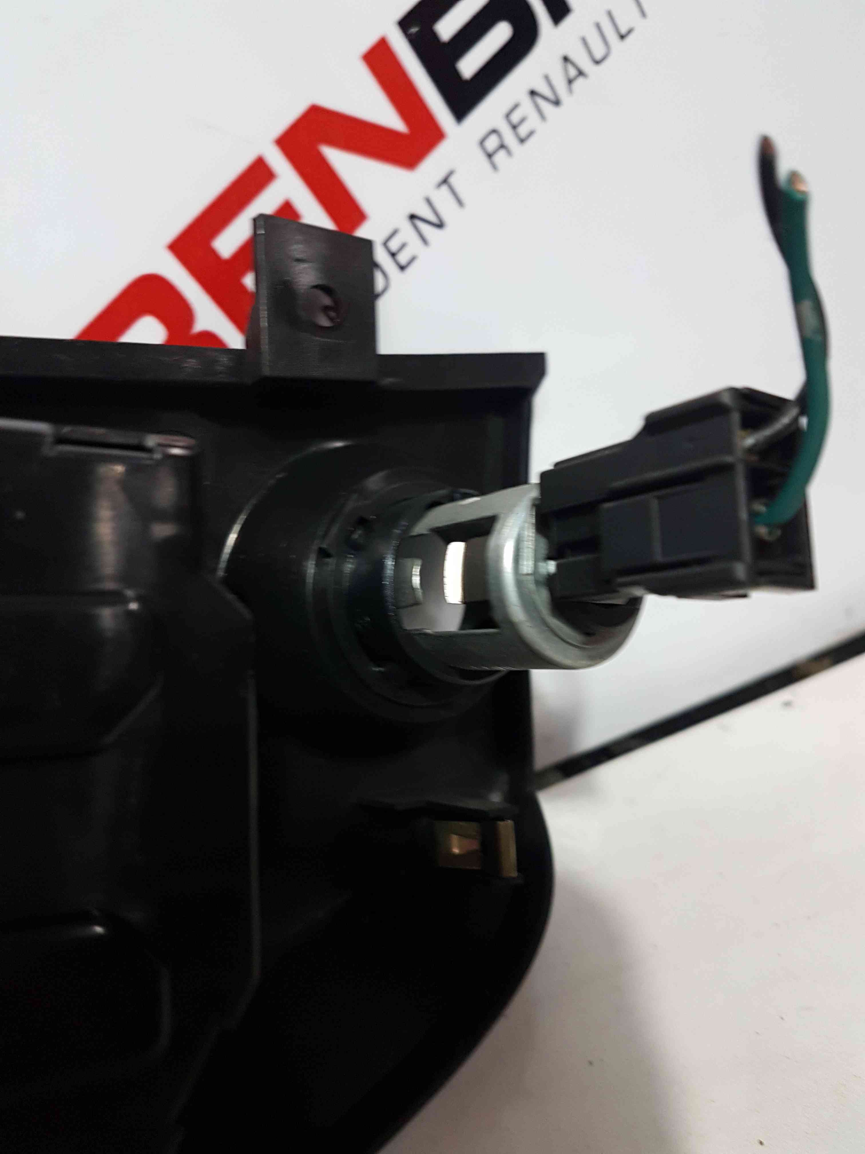 Thumb 6 Nissan Micra K12 2002-2010 Heater Controls Dials Switch Panel 27500AX611