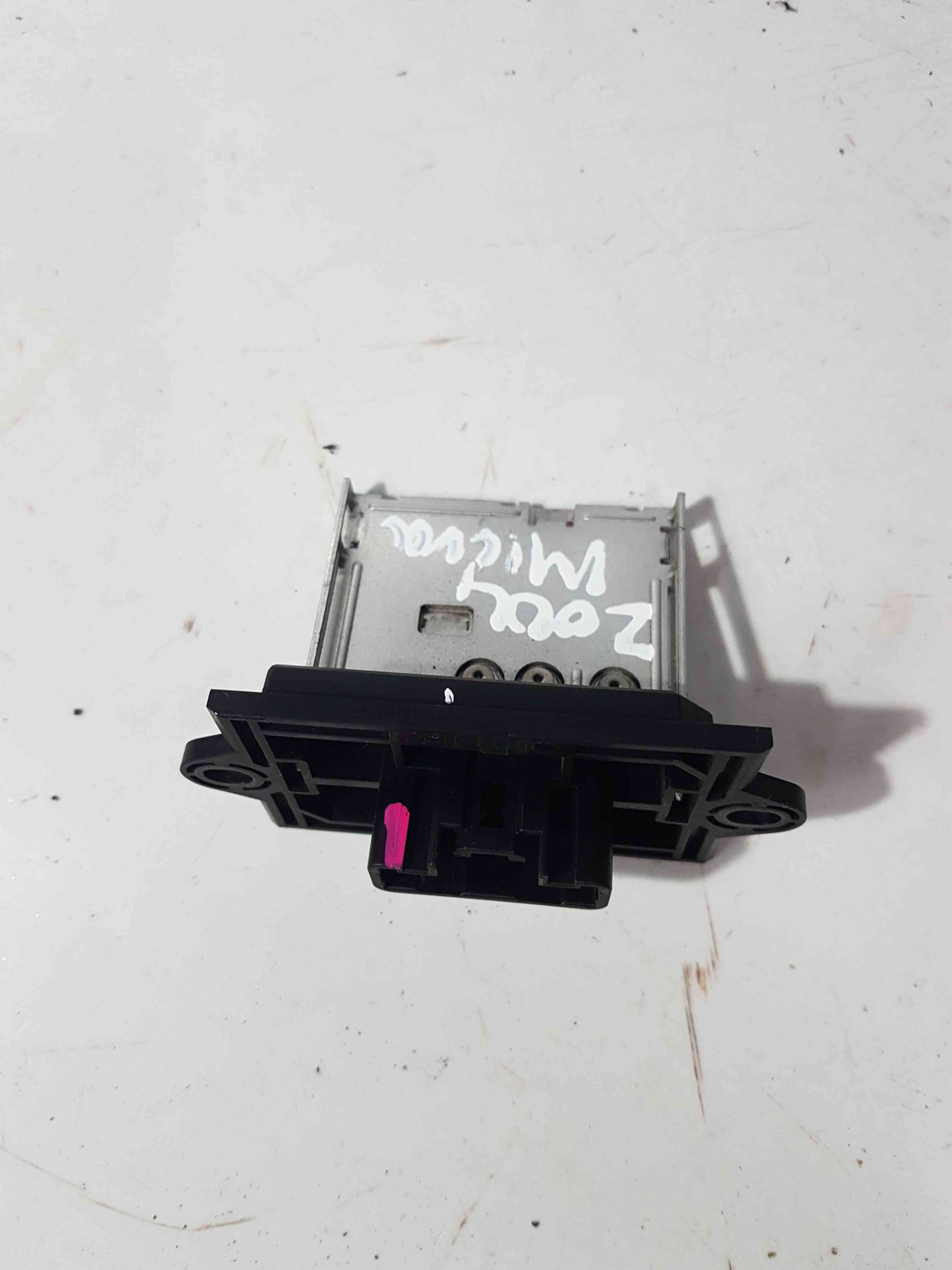 Thumb 6 Nissan Micra K12 2002-2010 Heater Resistor